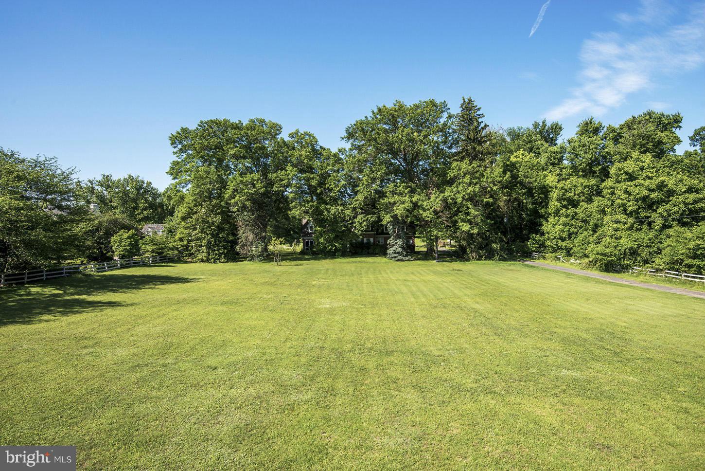 BRADLEY FARMS - Residential