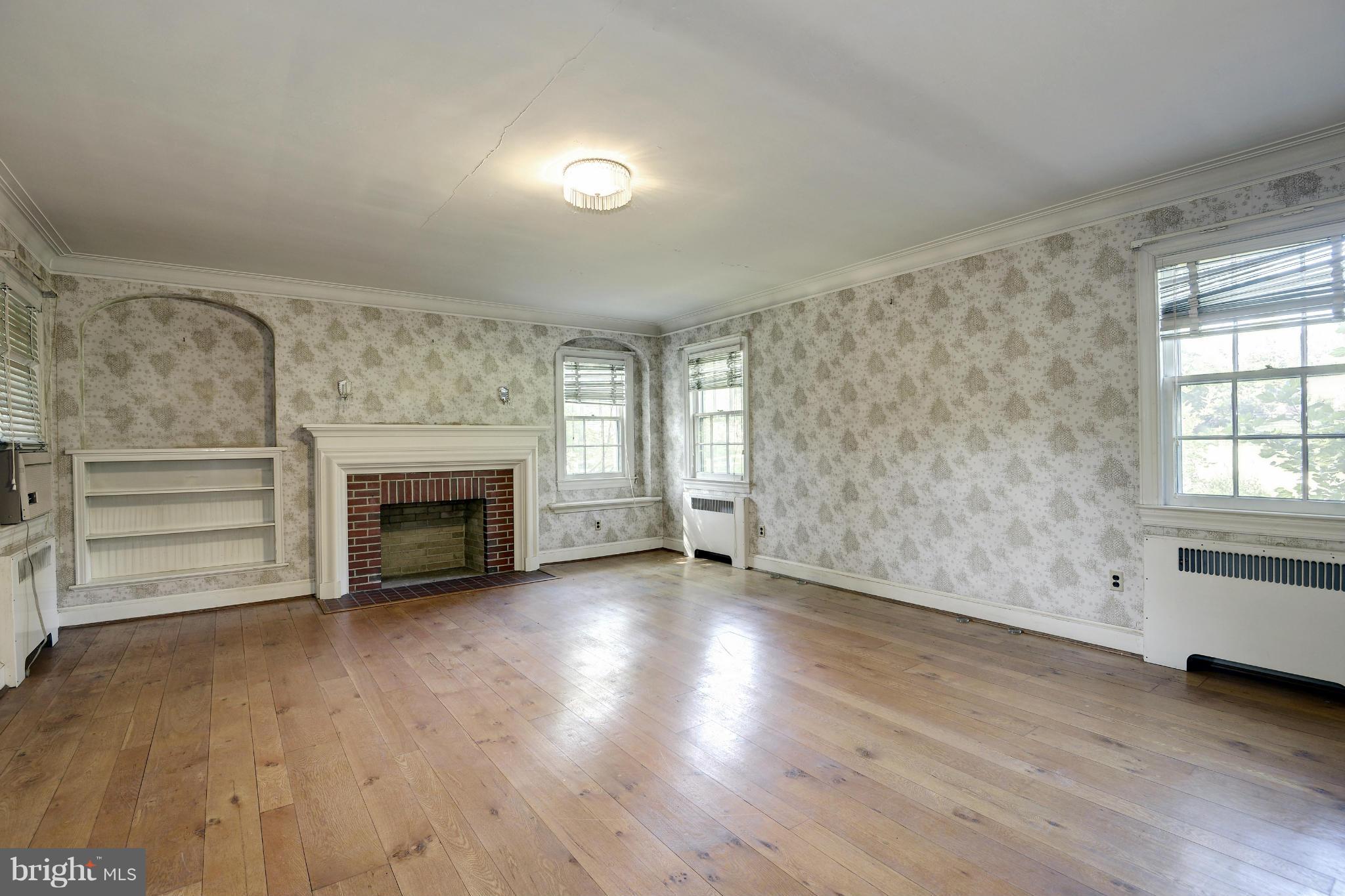 BRADLEY FARMS - Residential