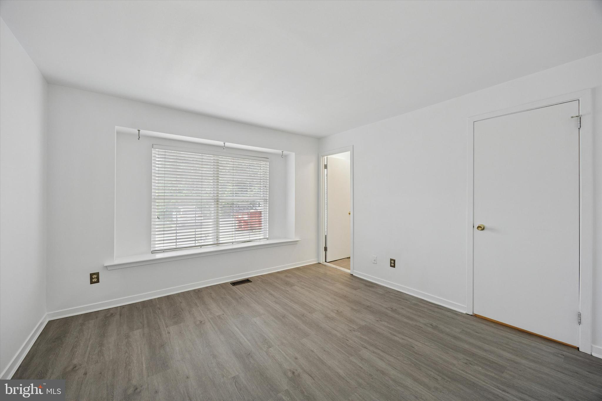 CHESTERBROOK - Residential