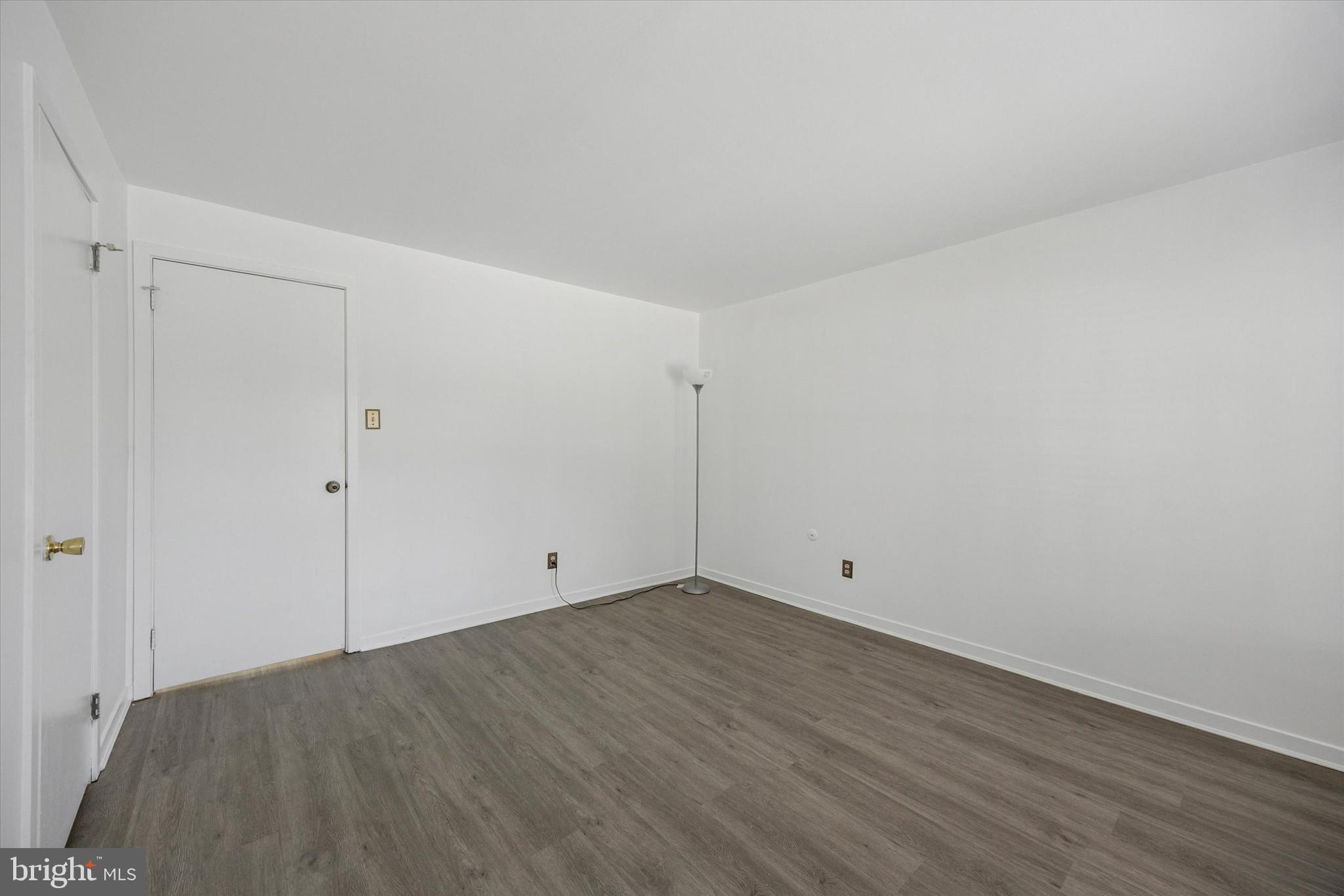 CHESTERBROOK - Residential