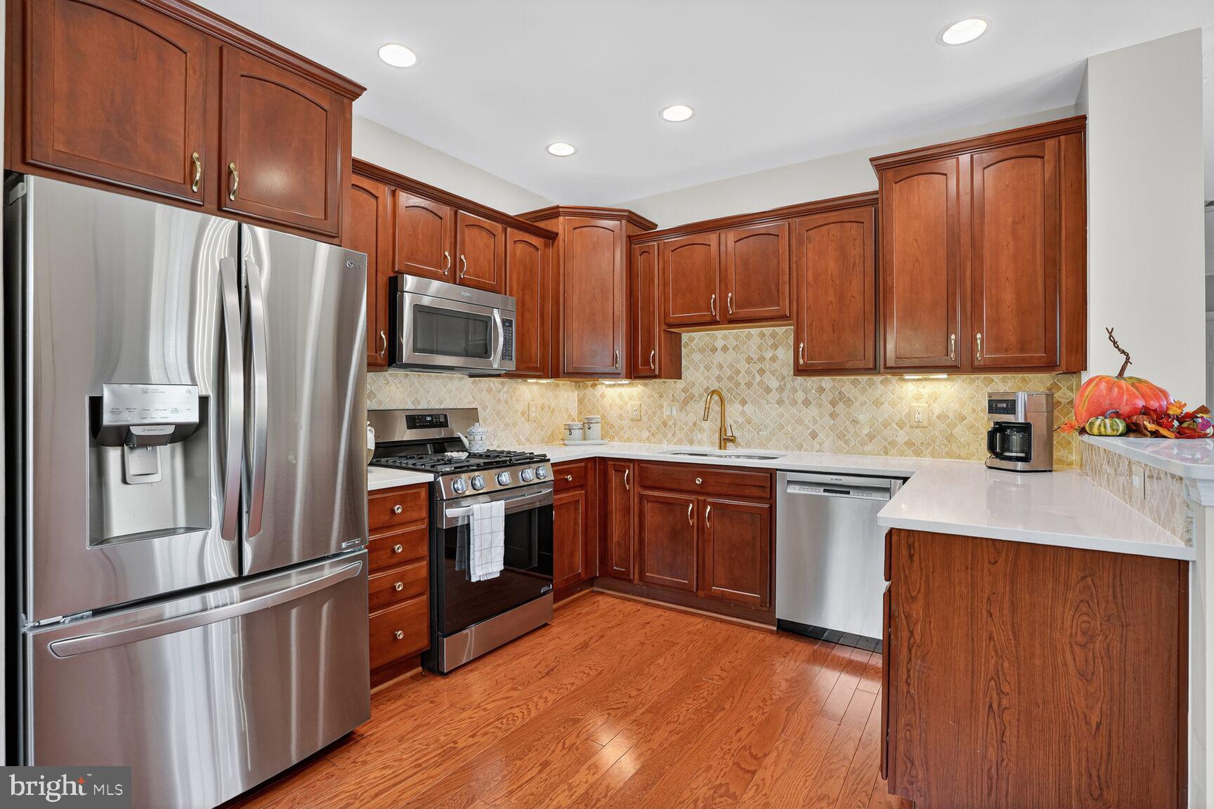 HERITAGE HUNT - Residential