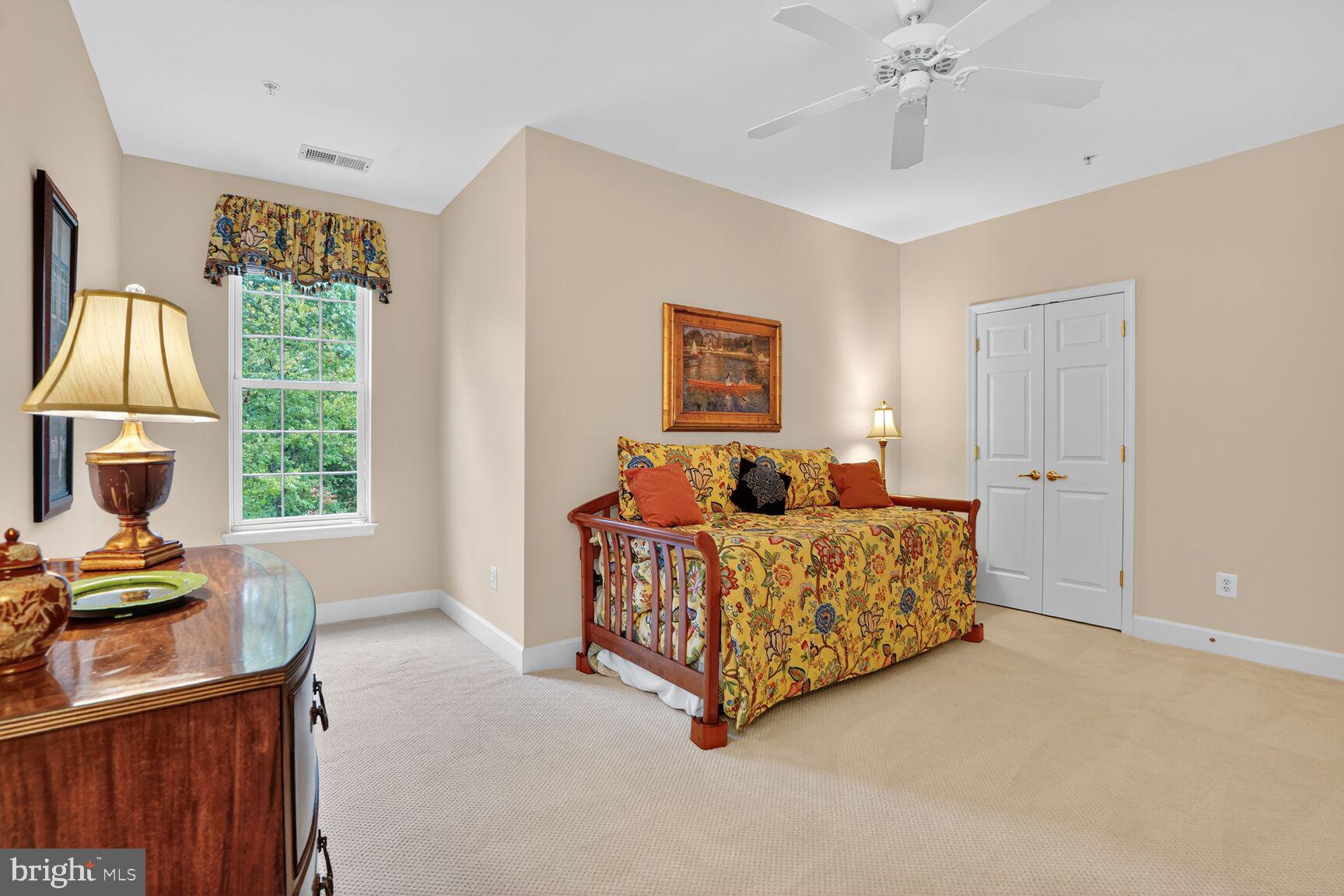 HERITAGE HUNT - Residential