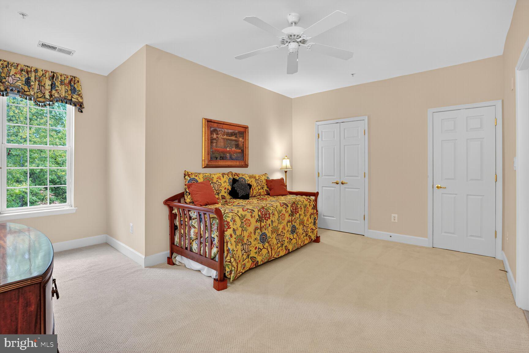 HERITAGE HUNT - Residential