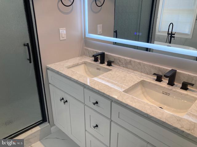 EAGLEVIEW ESTATES - Residential