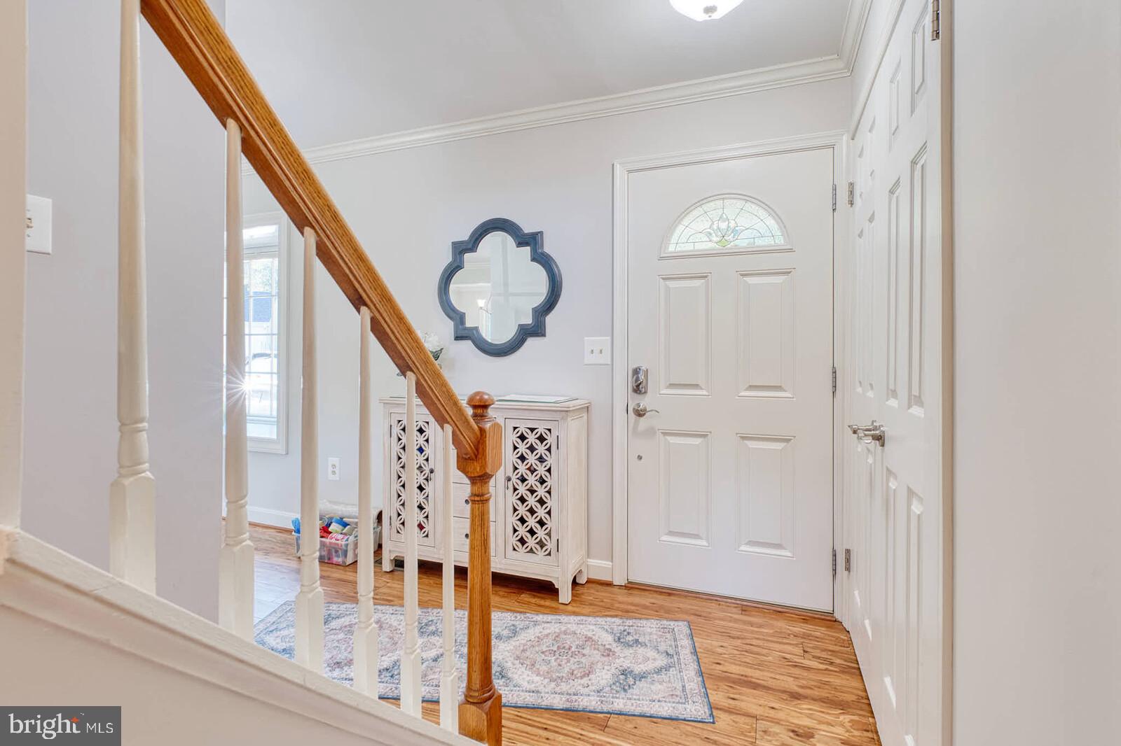 WILLIAMSBURG VILLAGE - Residential