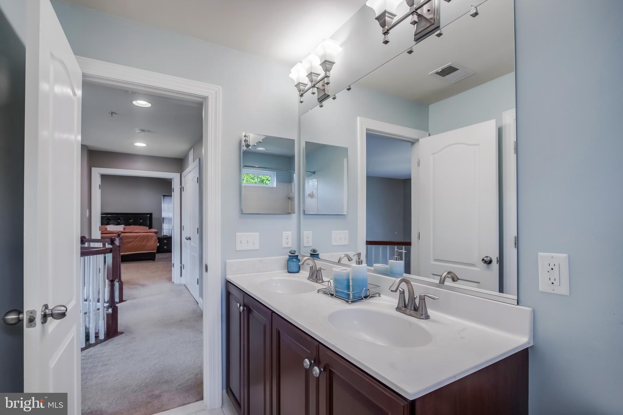 EMERSON - Residential