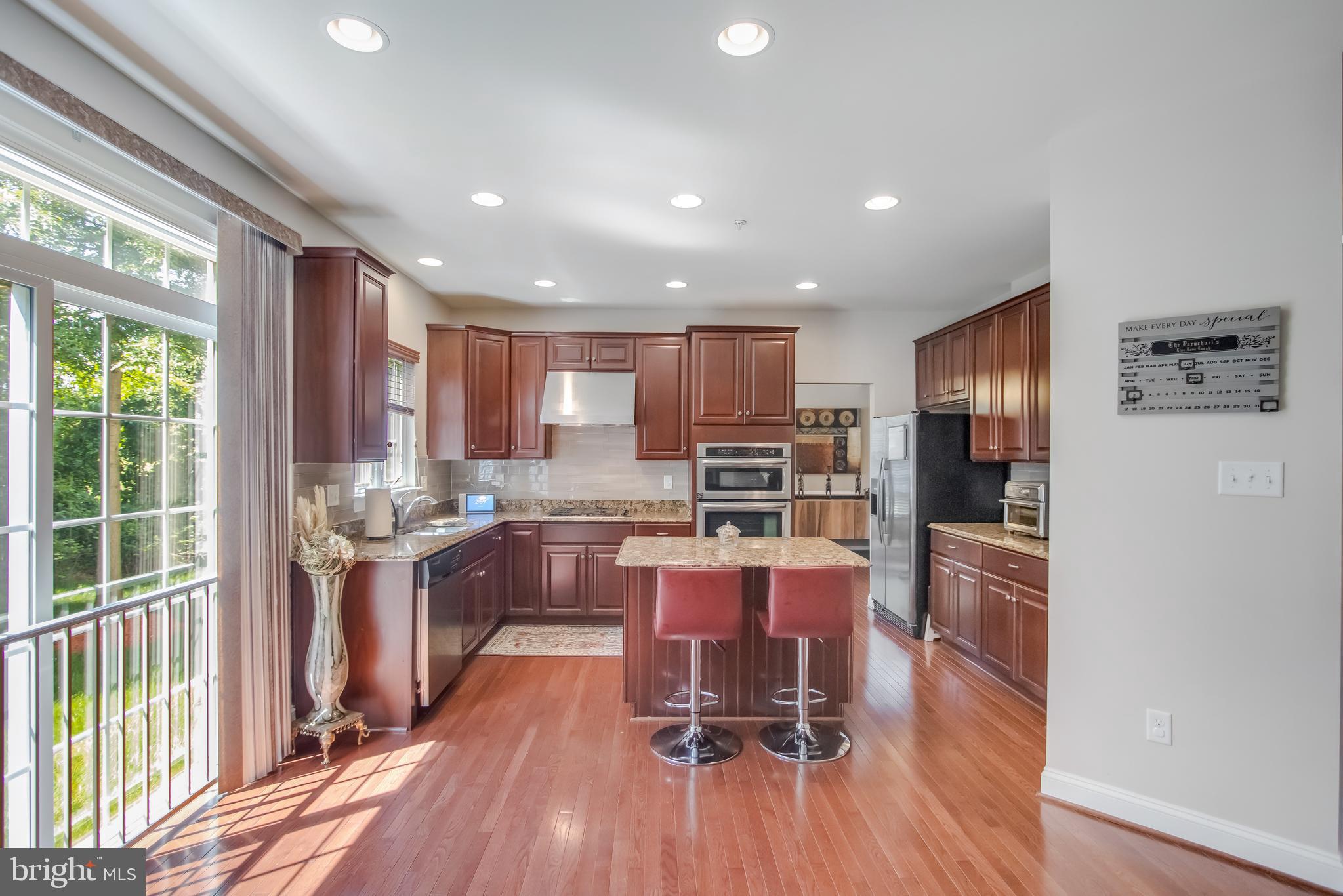 EMERSON - Residential