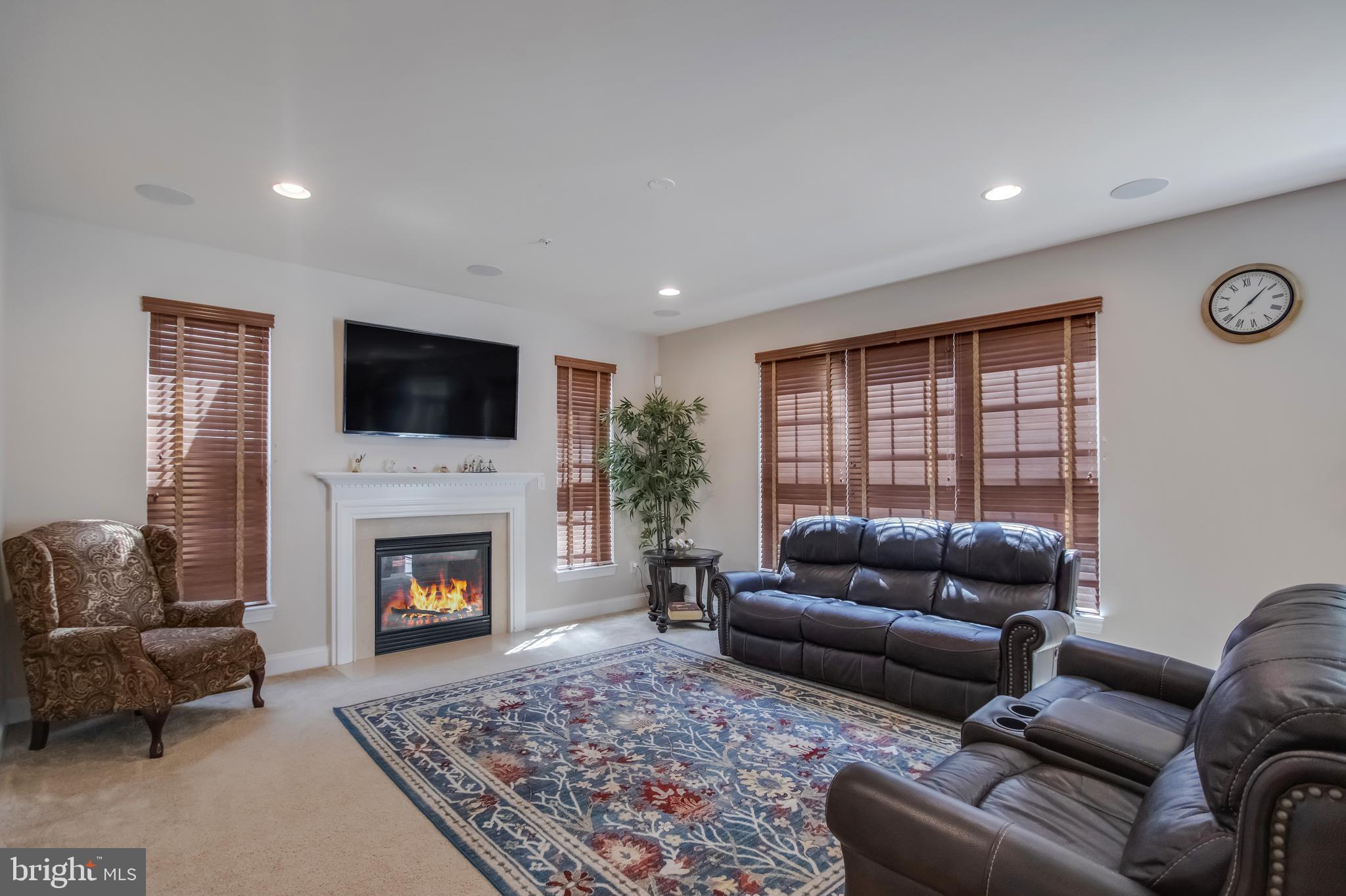 EMERSON - Residential