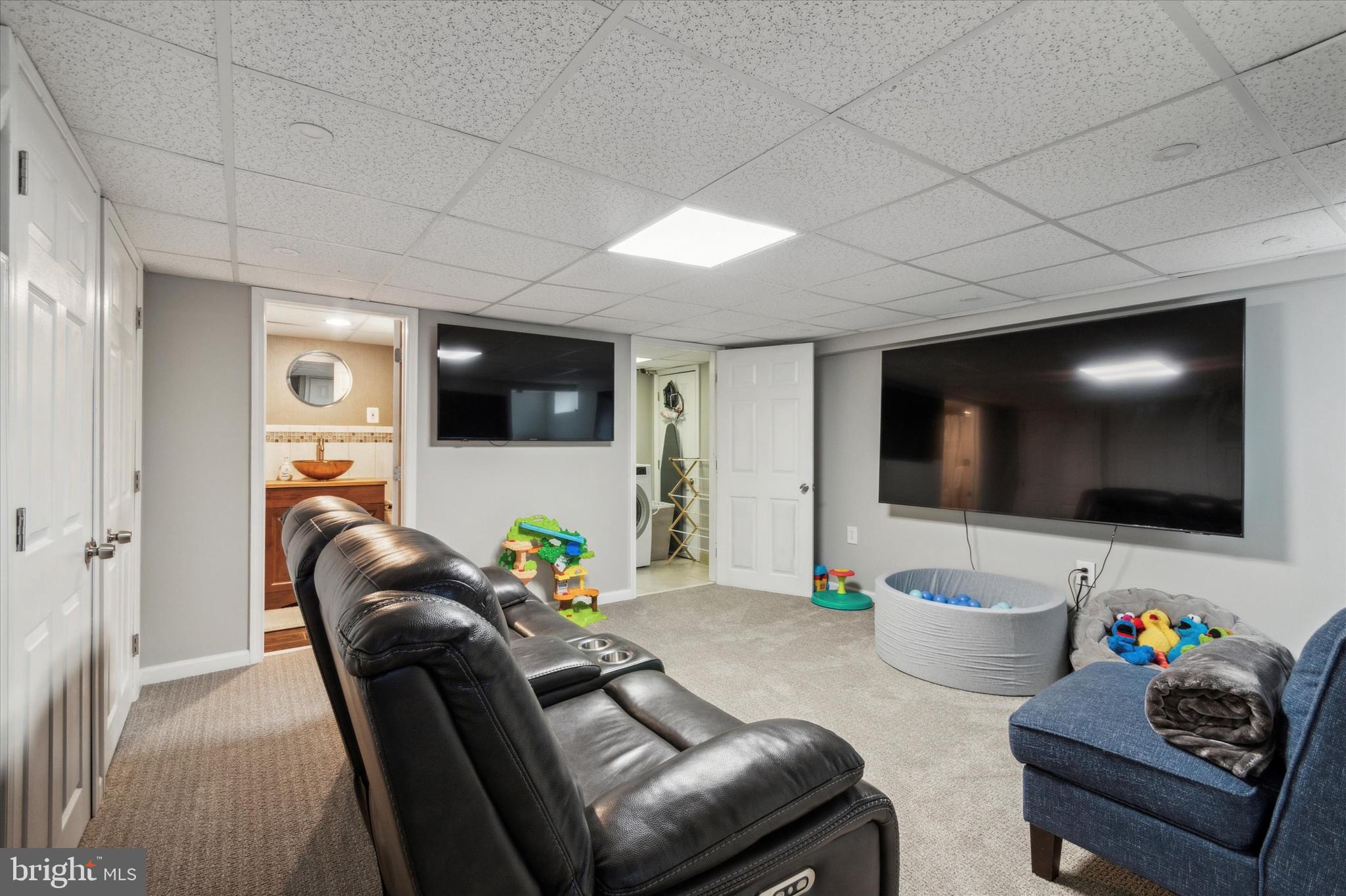 WOODLANDS - Residential