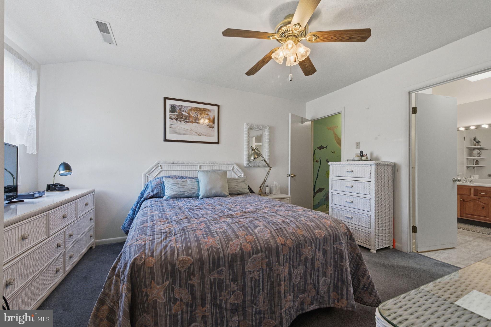 MALLARD LAKES - Residential