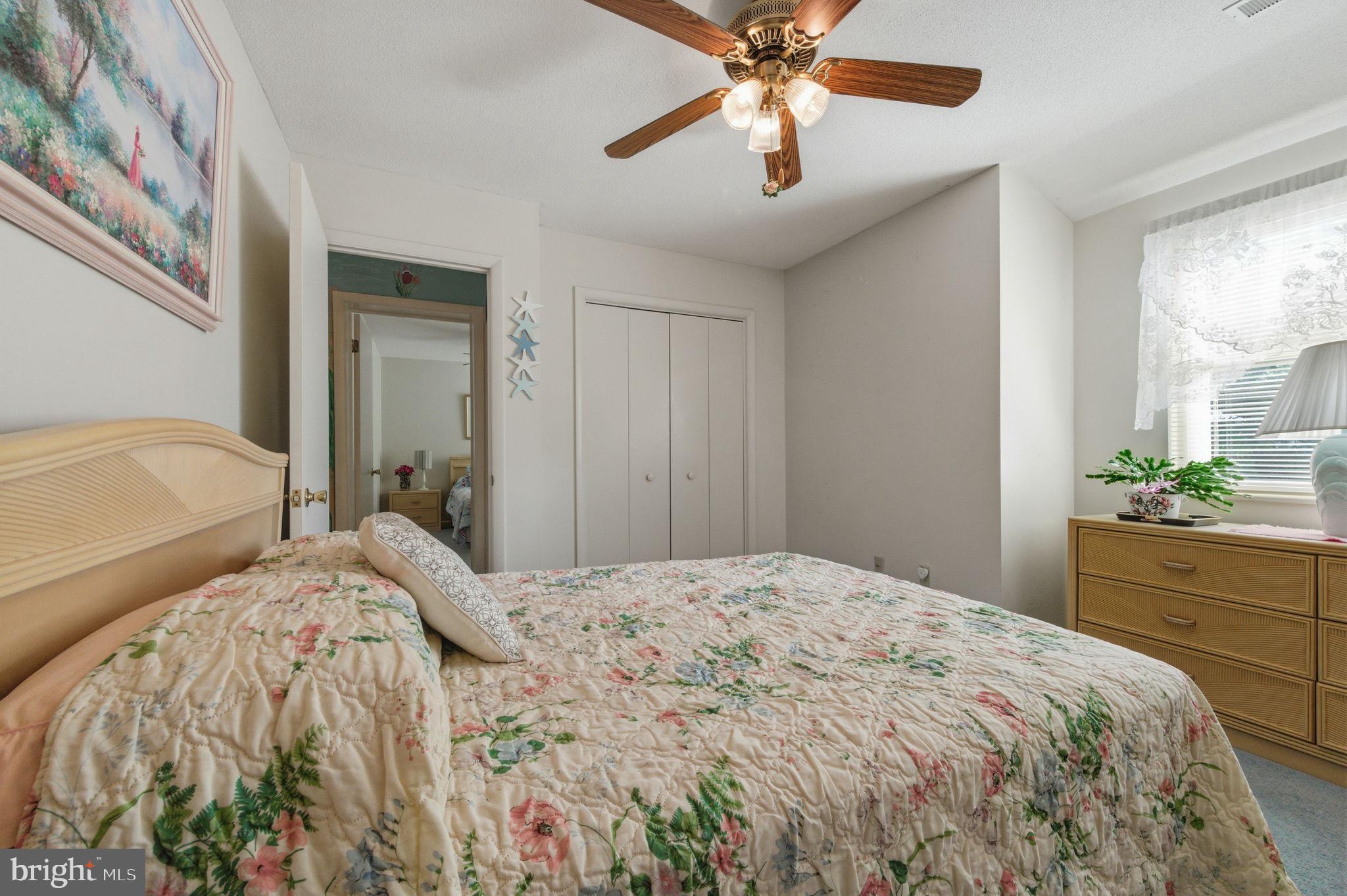 MALLARD LAKES - Residential