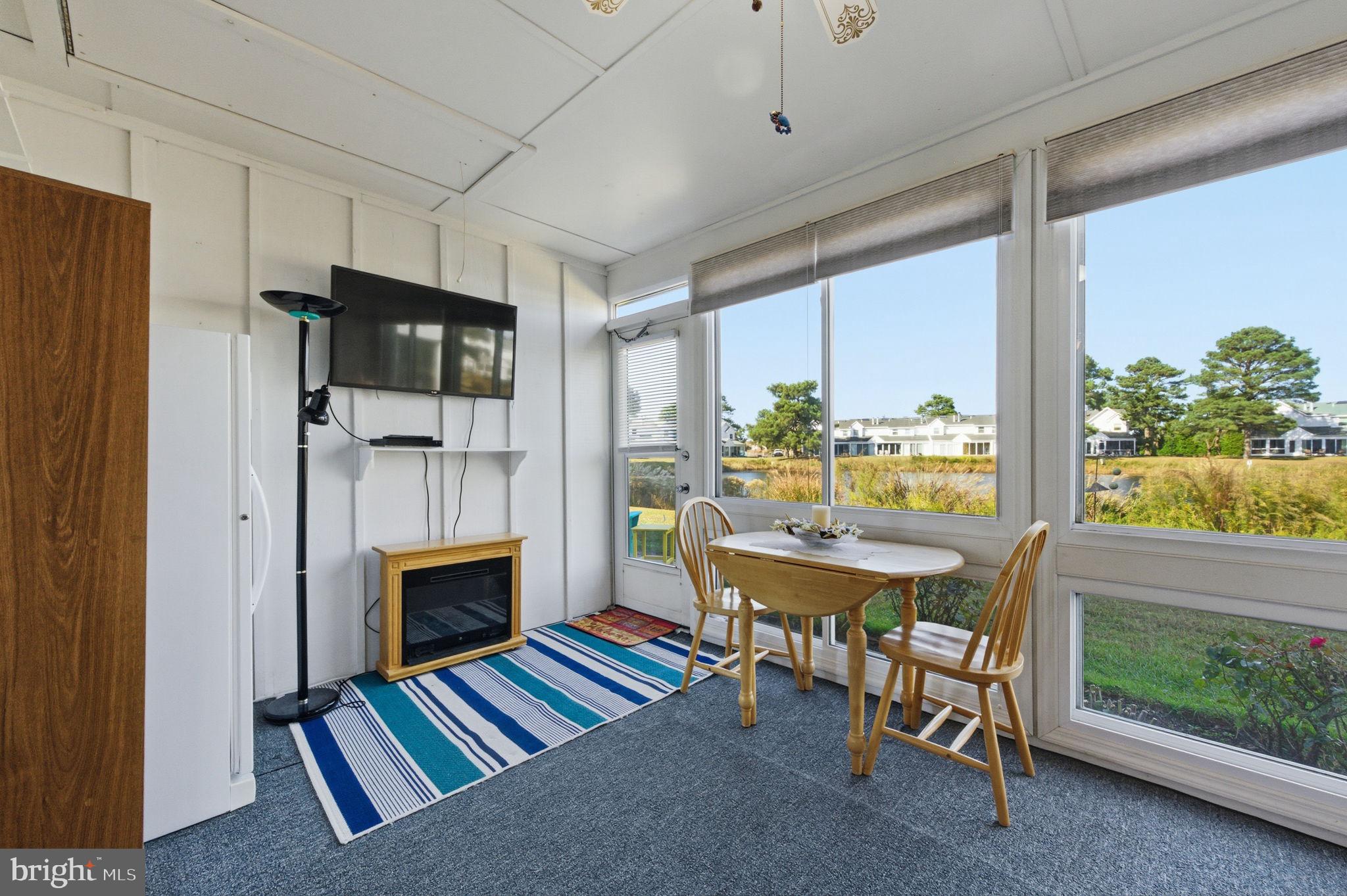 MALLARD LAKES - Residential