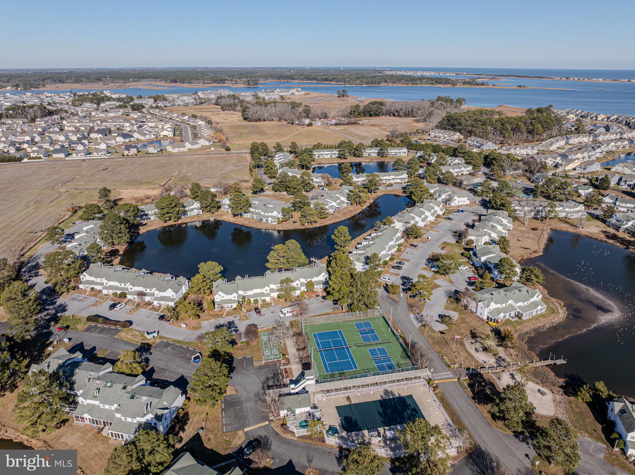 MALLARD LAKES - Residential