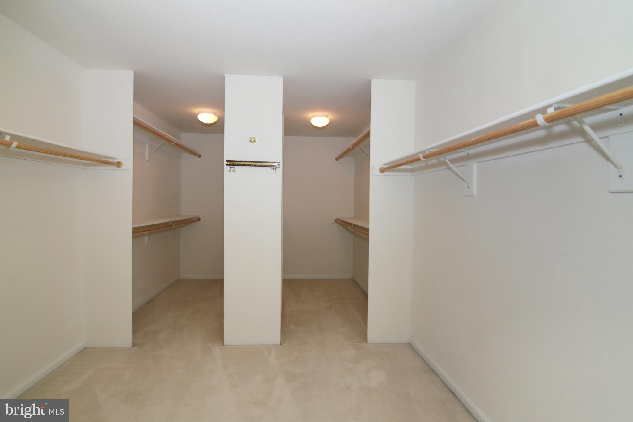 BELMONT CENTER - Residential Lease