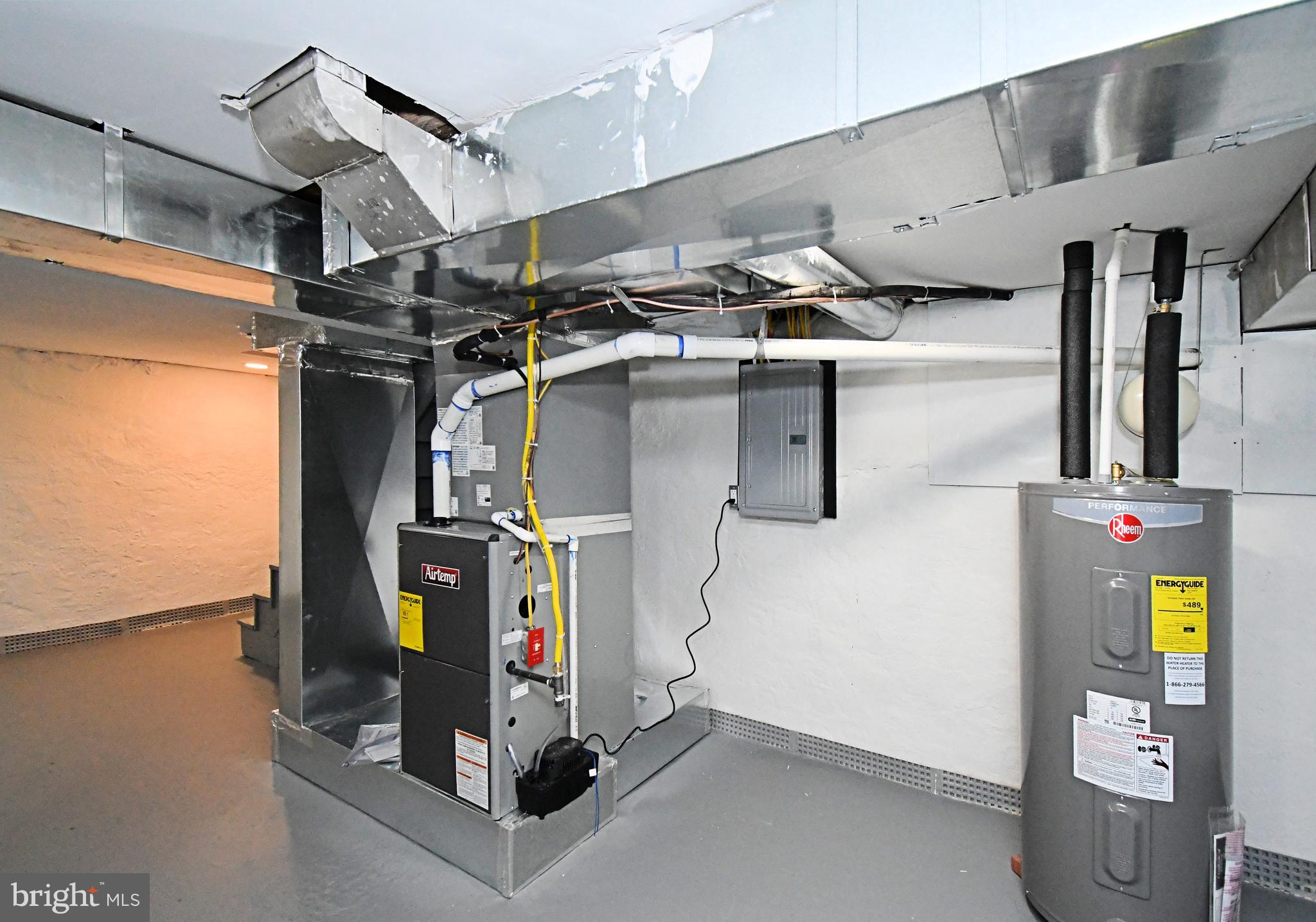 ROWLAND PARK - Residential