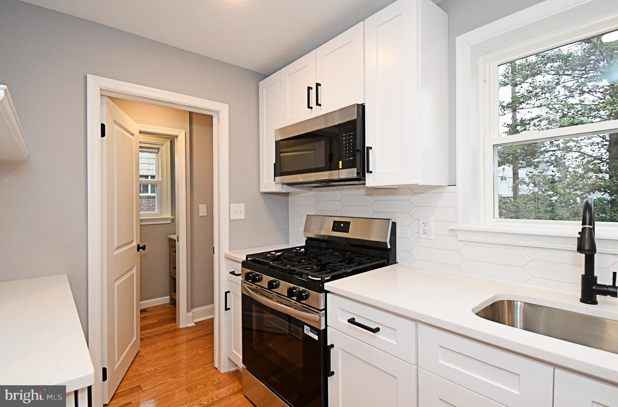 ROWLAND PARK - Residential