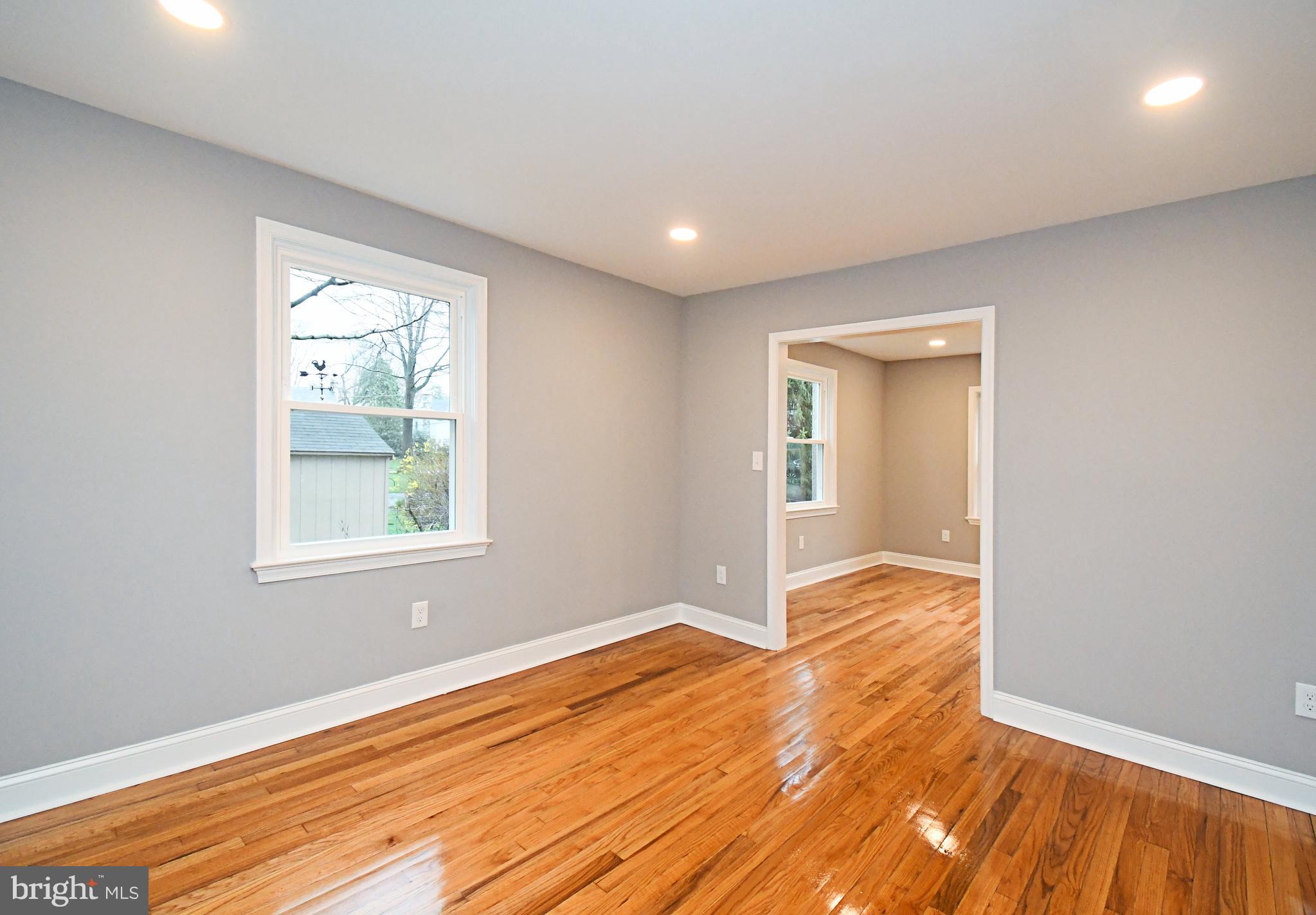 ROWLAND PARK - Residential