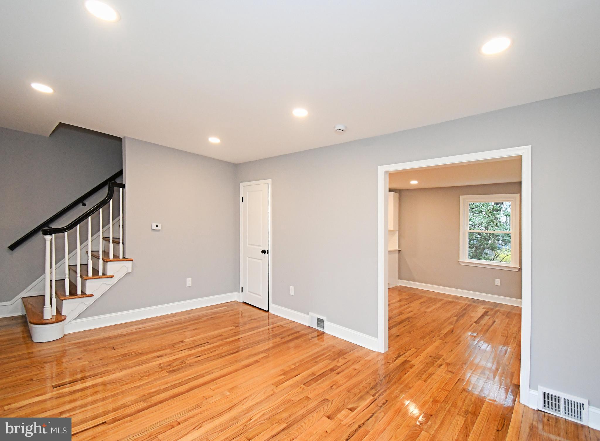 ROWLAND PARK - Residential