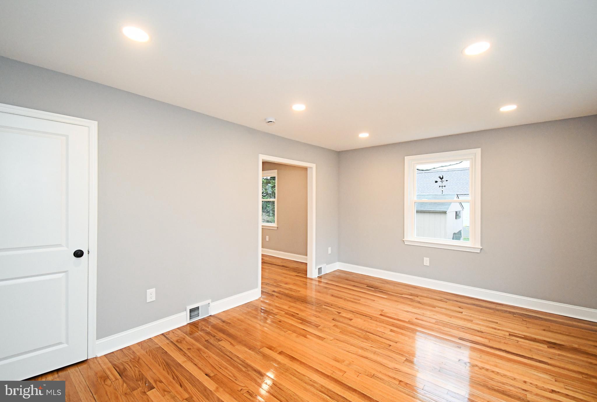 ROWLAND PARK - Residential