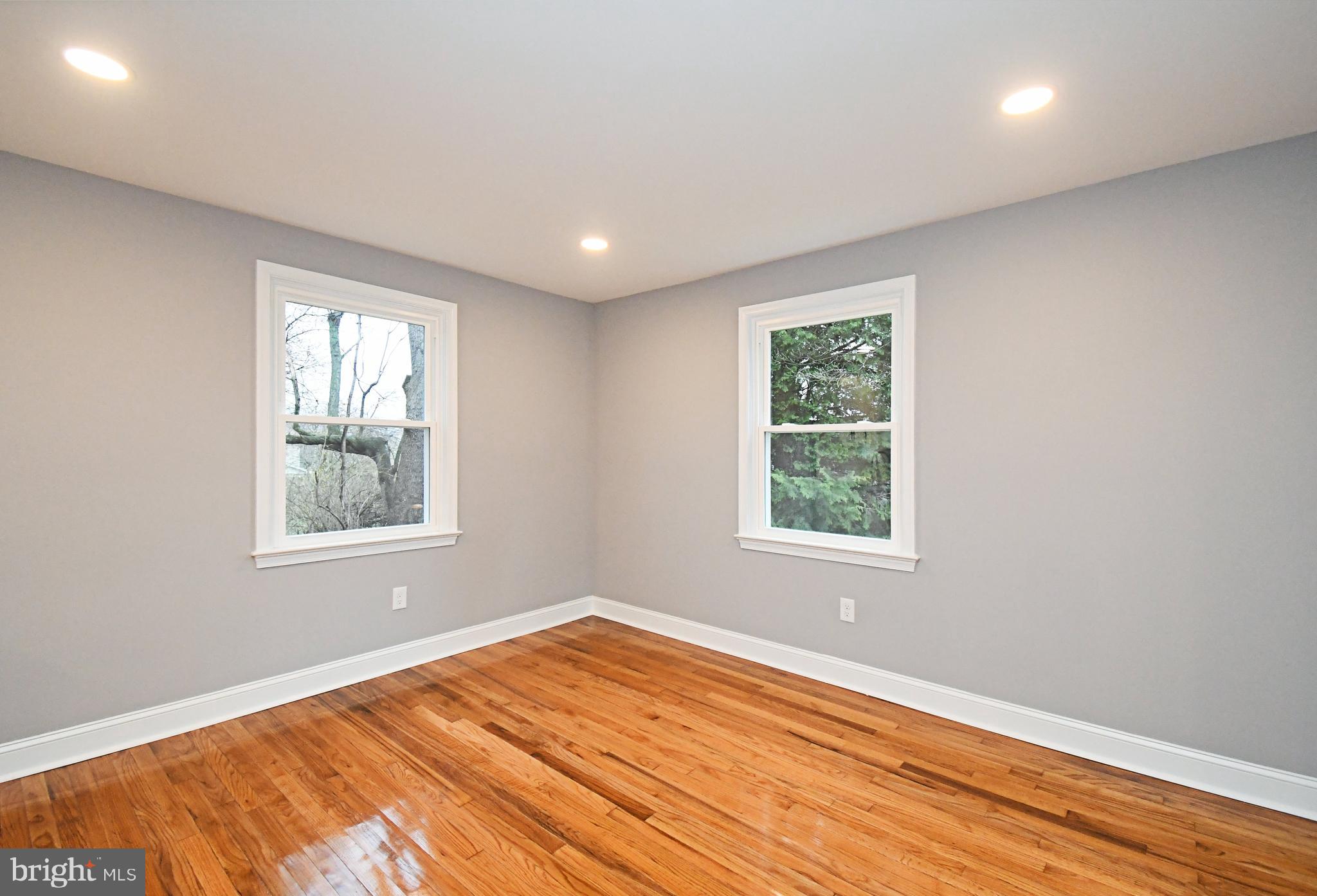 ROWLAND PARK - Residential