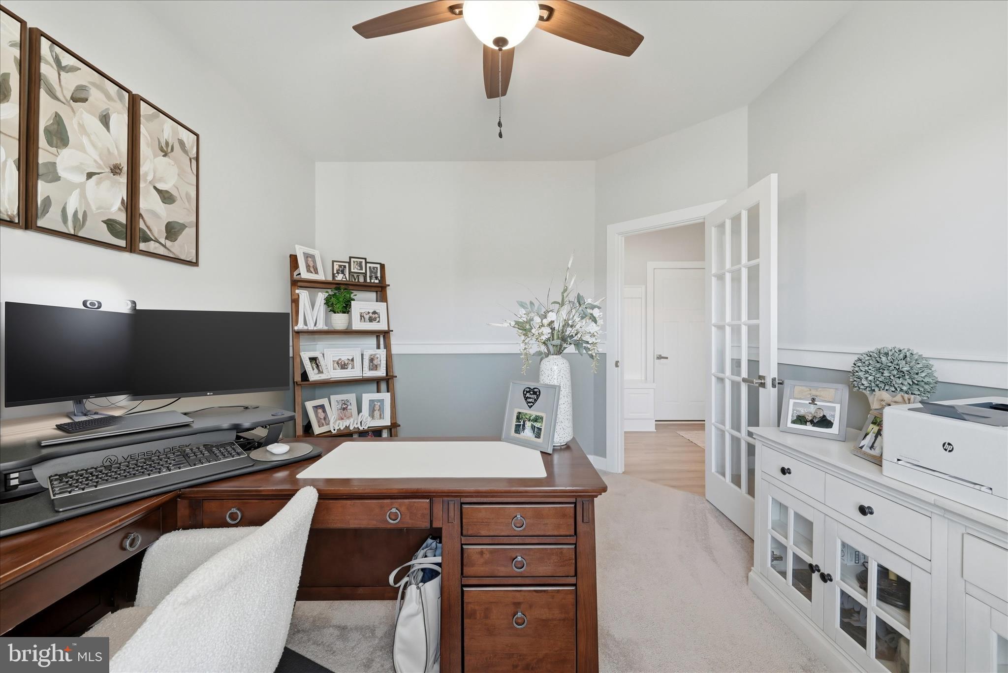 MOUNTAIN VIEW ESTATES - Residential