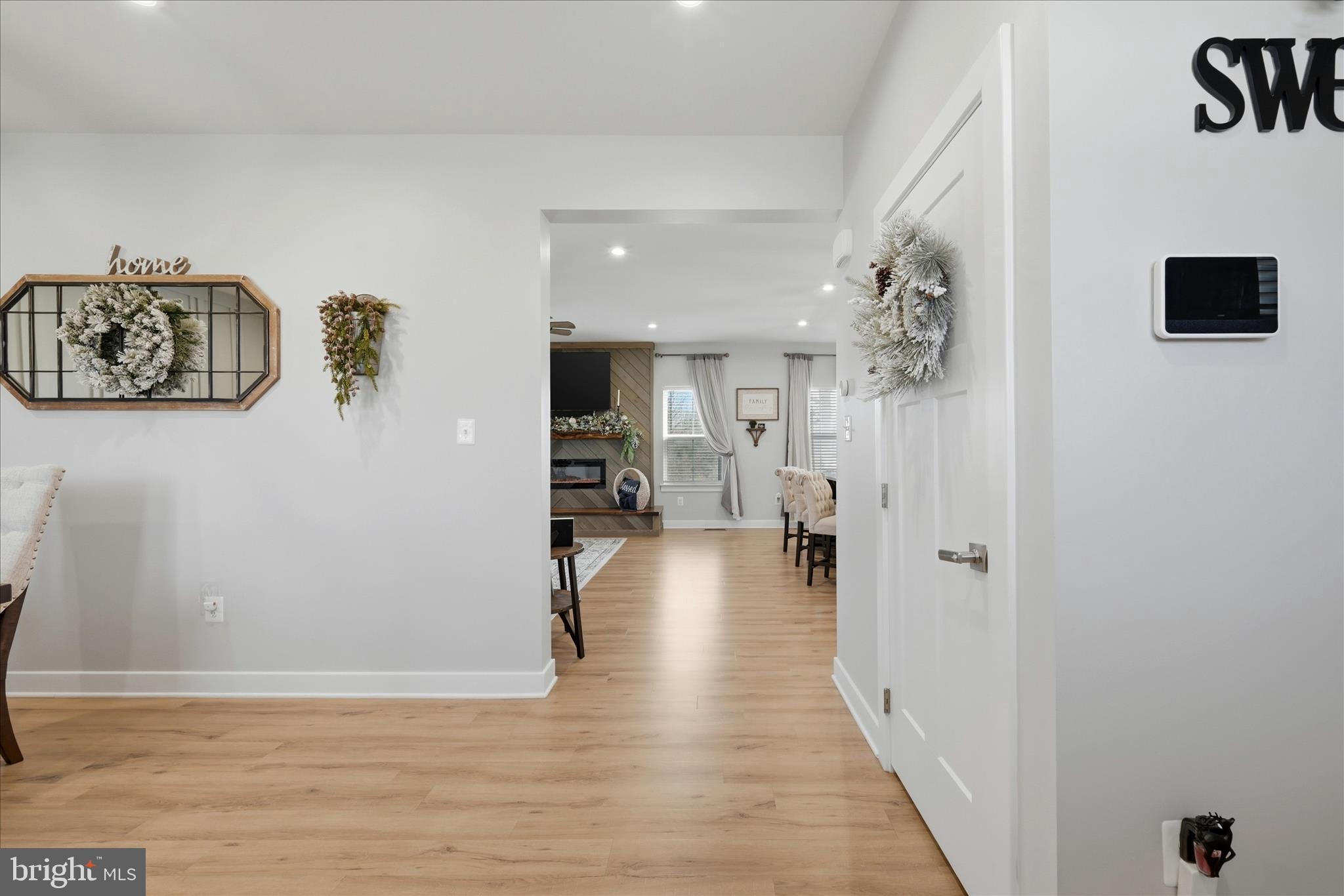 MOUNTAIN VIEW ESTATES - Residential