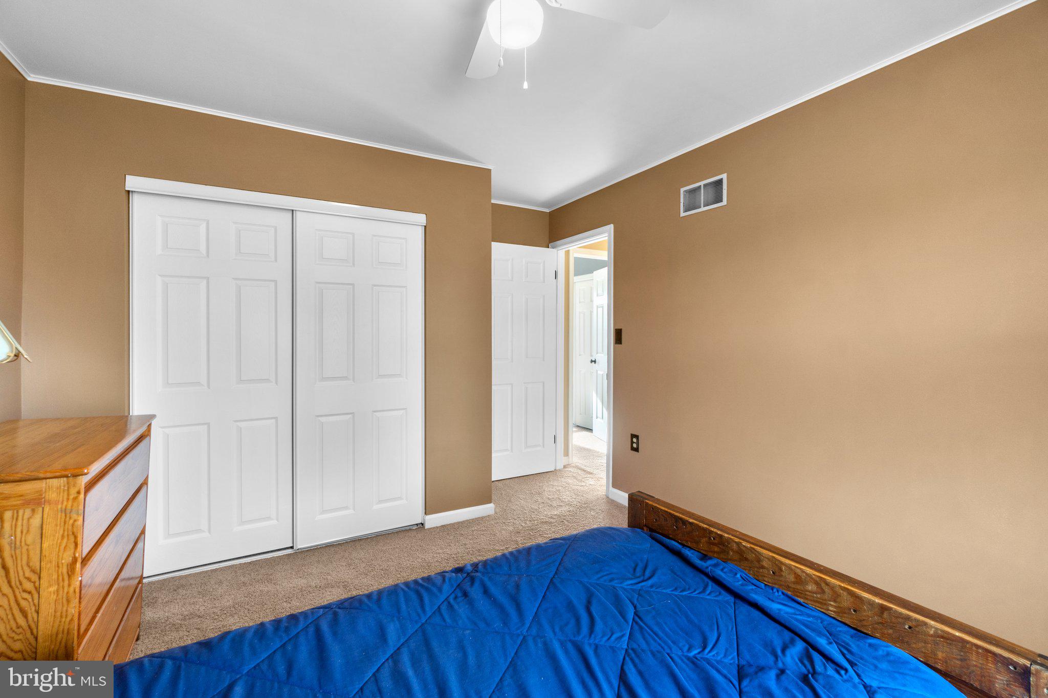 RIDGEMONT - Residential