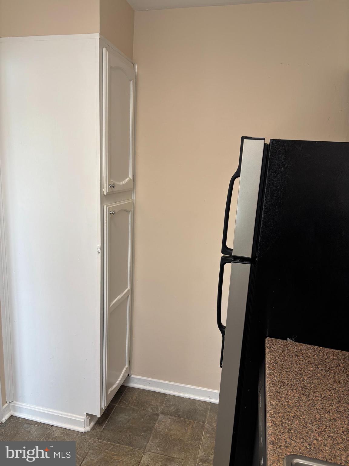 BELLE VIEW - Residential Lease