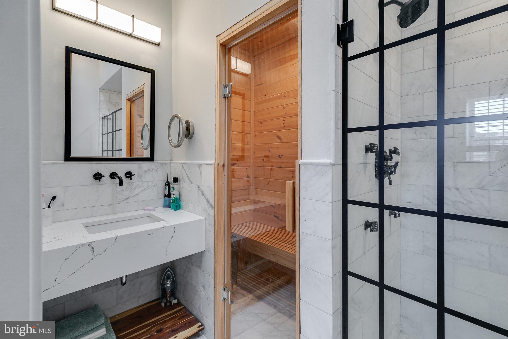 FISHTOWN - Residential Lease