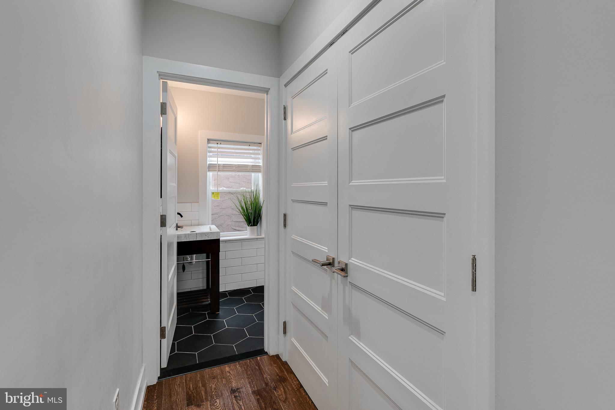 FISHTOWN - Residential Lease