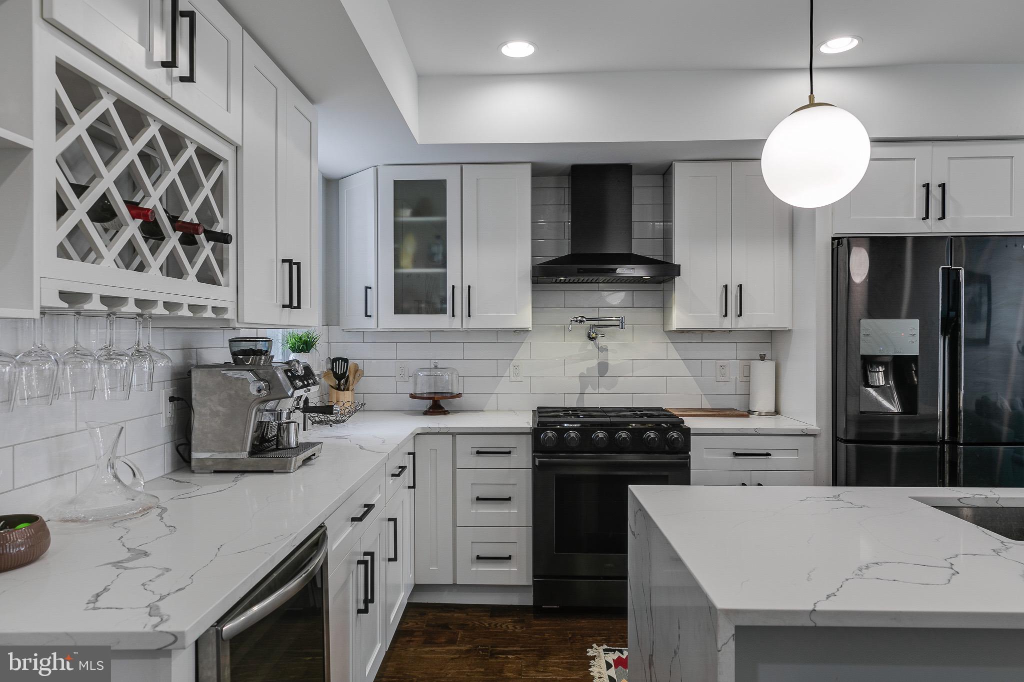 FISHTOWN - Residential Lease