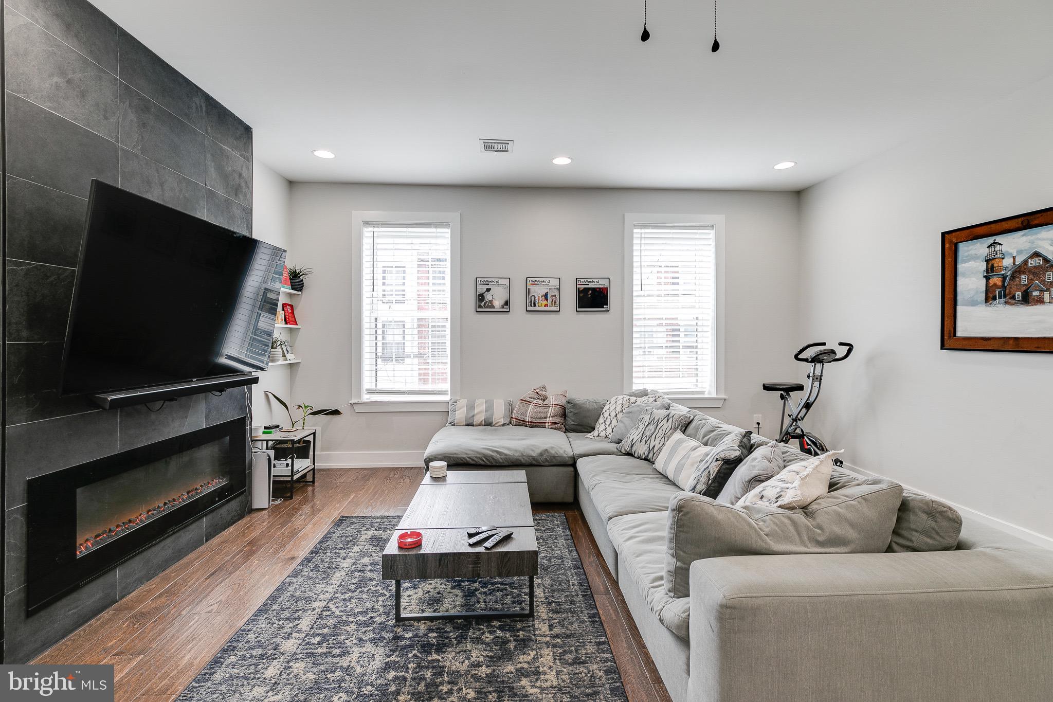 FISHTOWN - Residential Lease