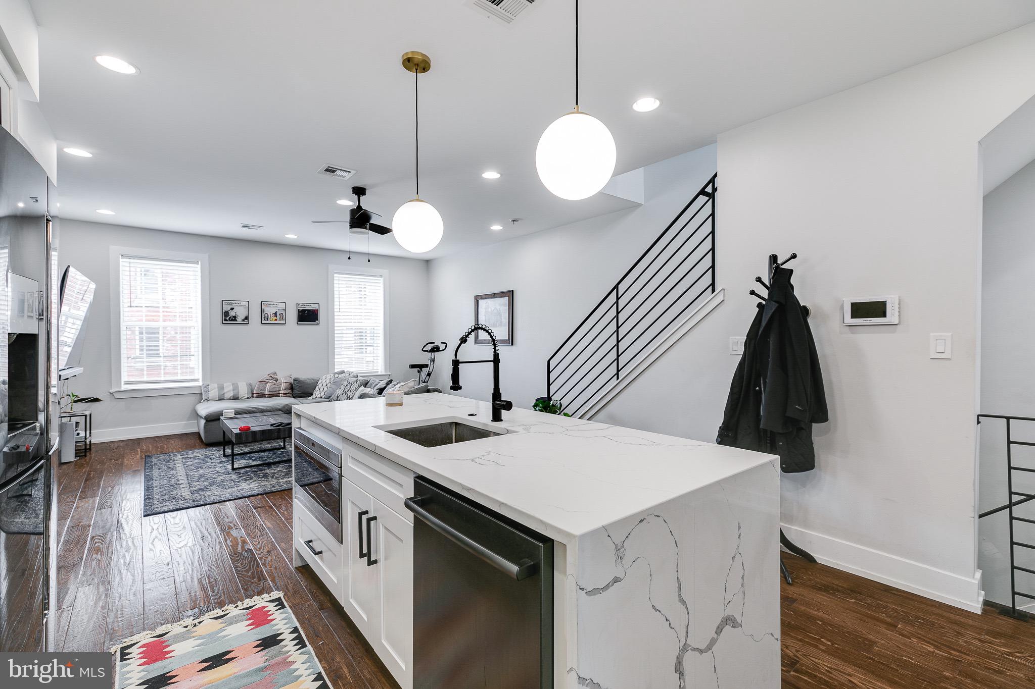 FISHTOWN - Residential Lease