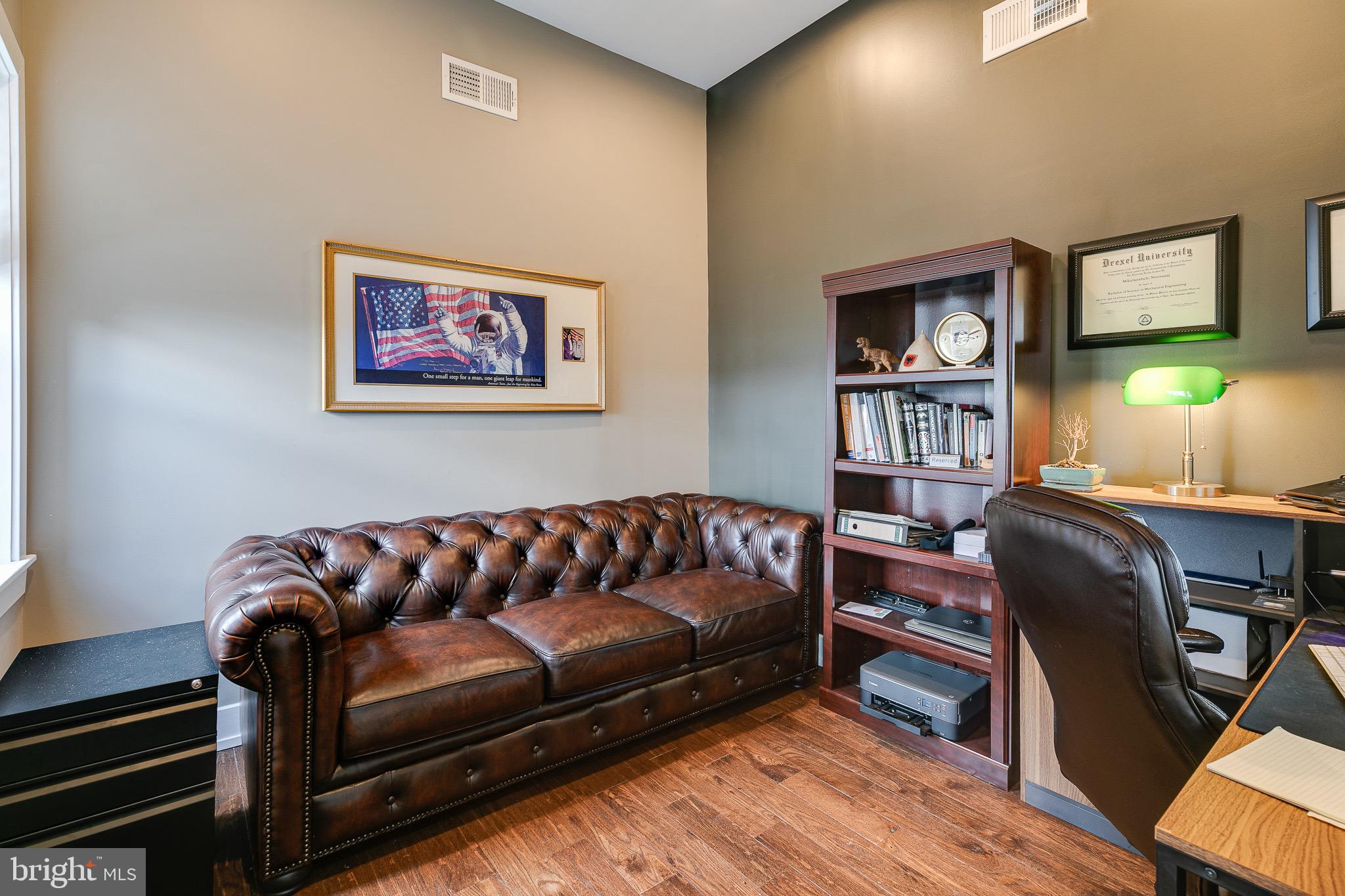 FISHTOWN - Residential Lease