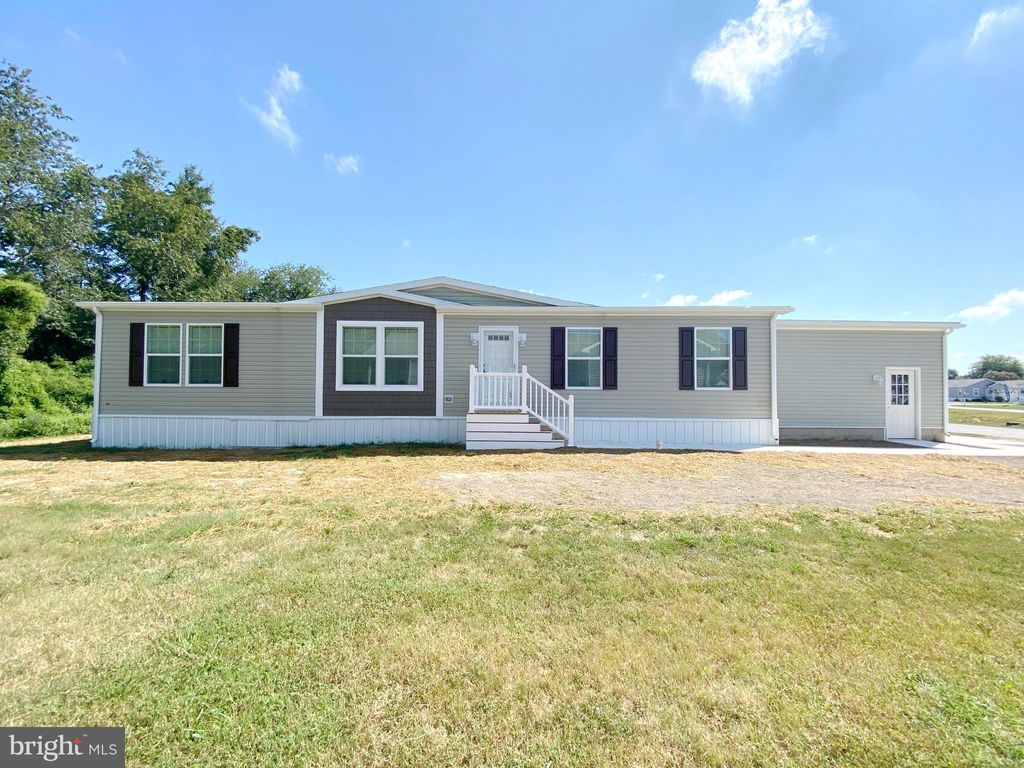 Photo of 38 Buckingham Dr, LEWES, DE 19958 (MLS # DESU2096610)