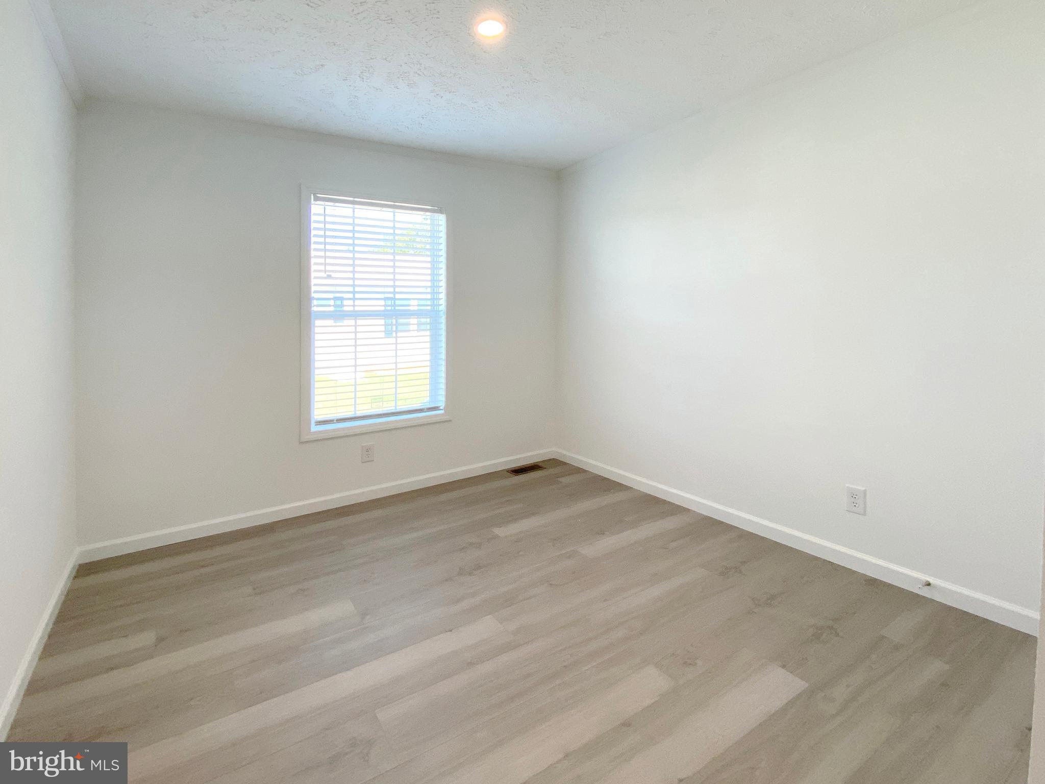 SUSSEX WEST MHP - Residential