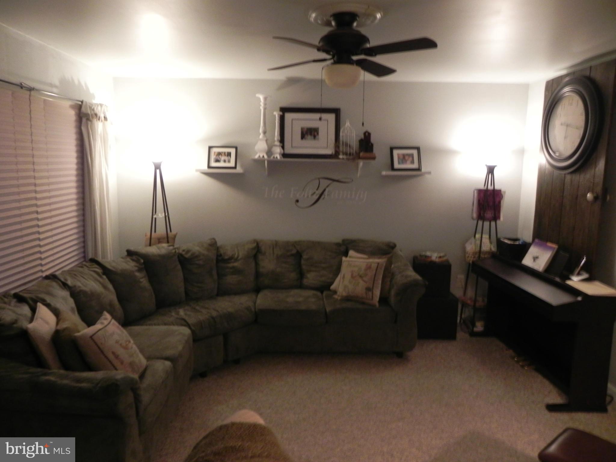 SIGEL BRN P/O GLYMONT SU - Residential Lease