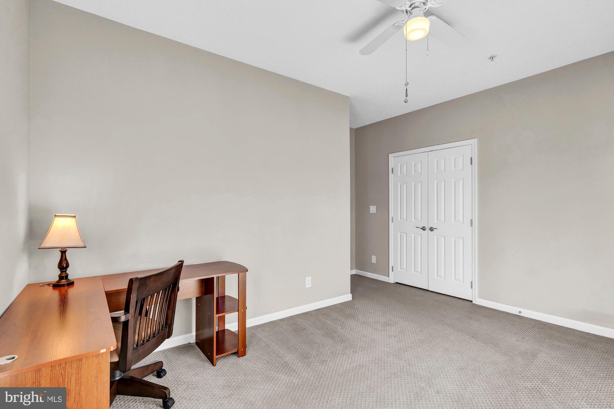 EDGEWATER AT TOWN CENTER - Residential