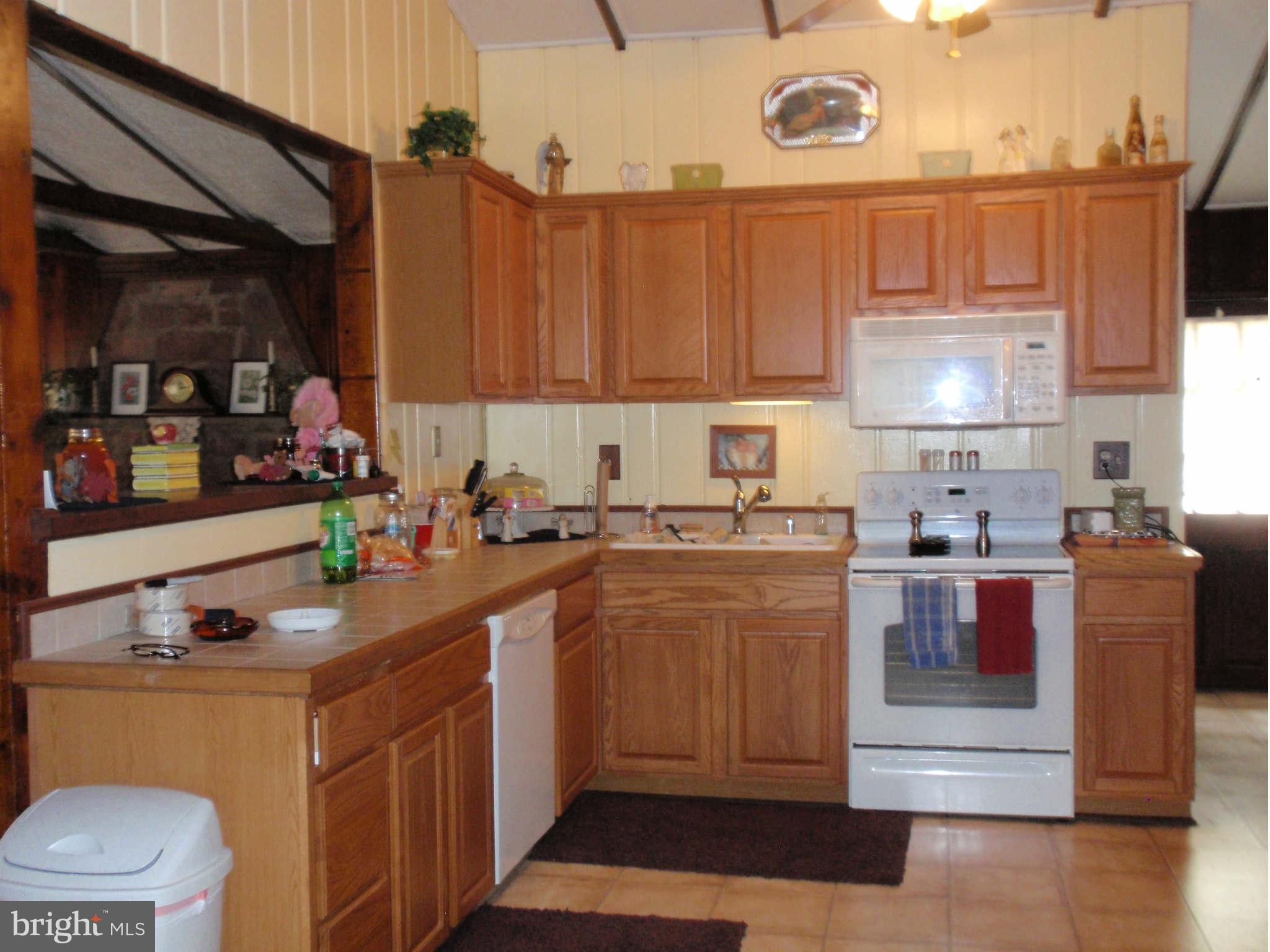 BROWN & HOOFF - Residential