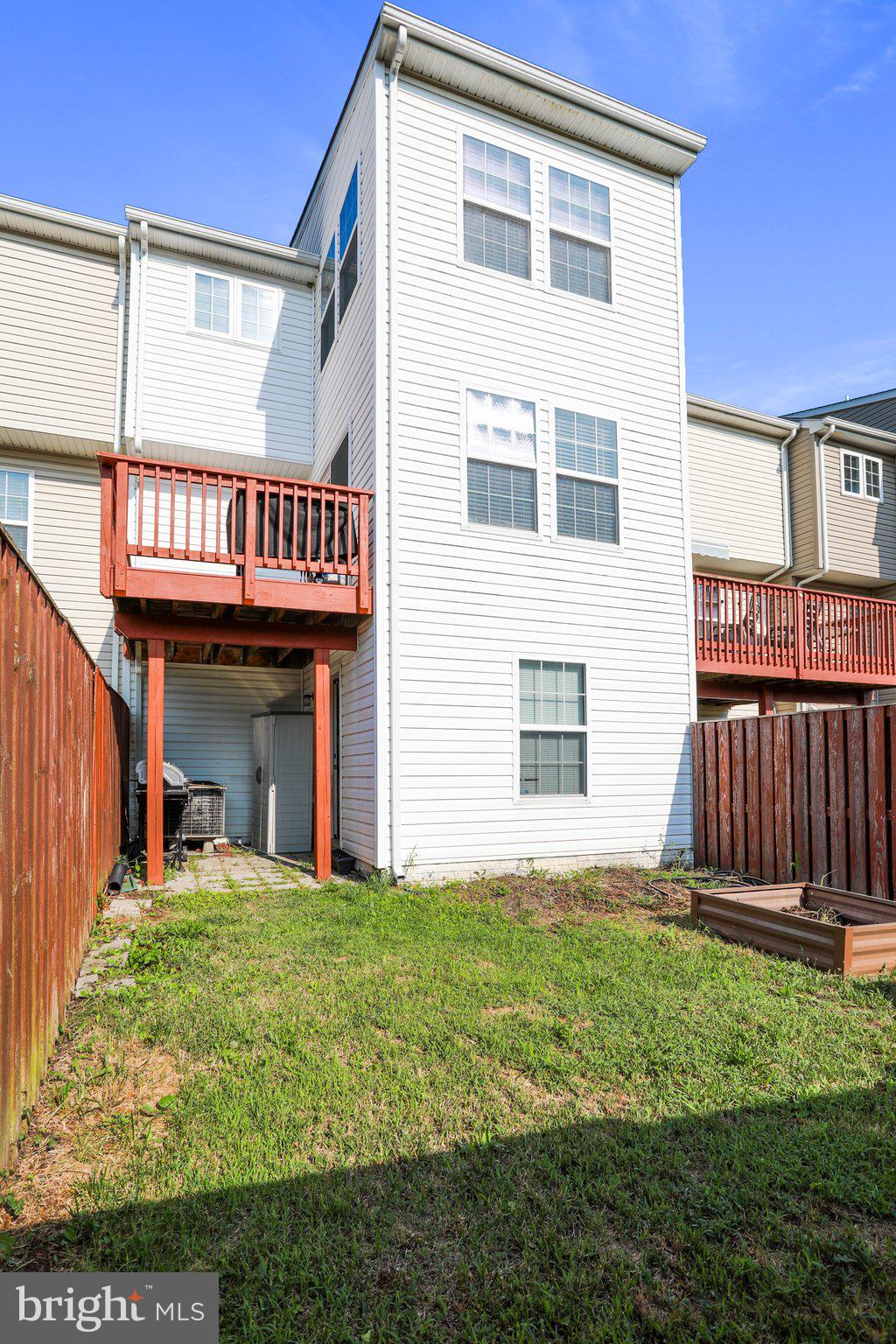 FAIRWAYS EAST - Residential