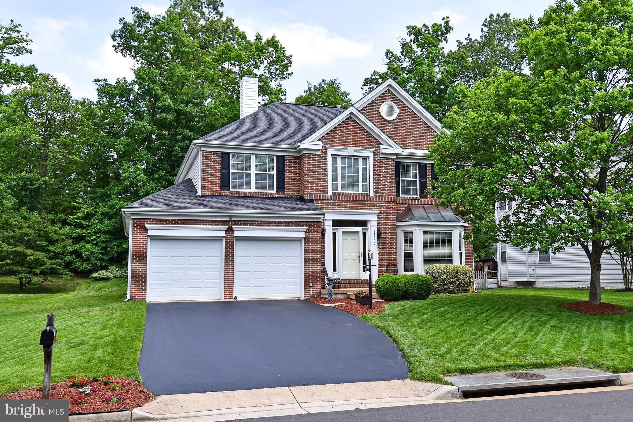 BRIDLEWOOD - Residential