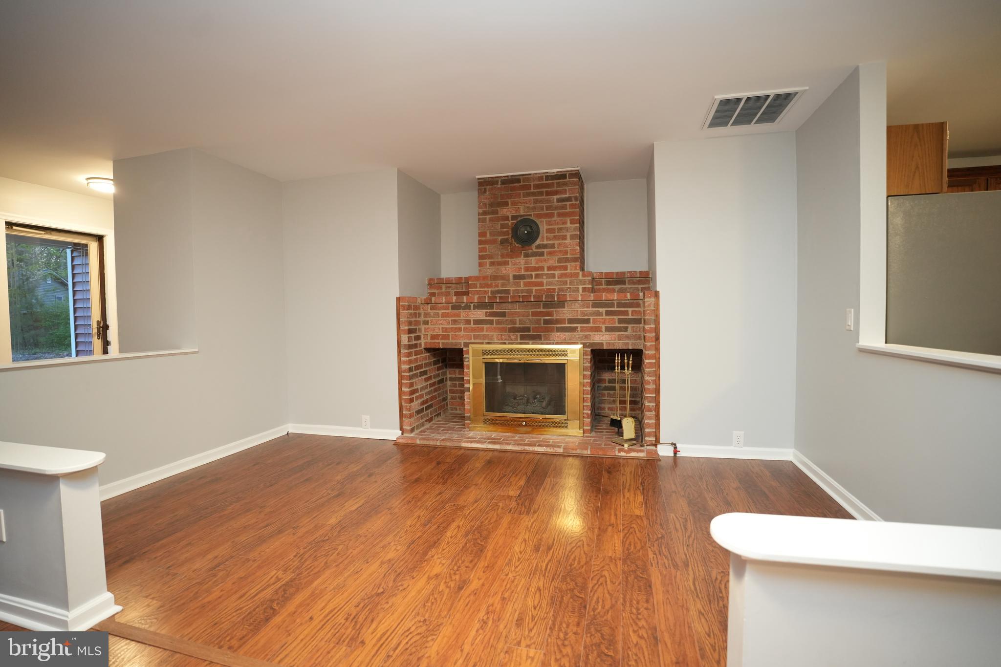 CEDAR COVE - Residential