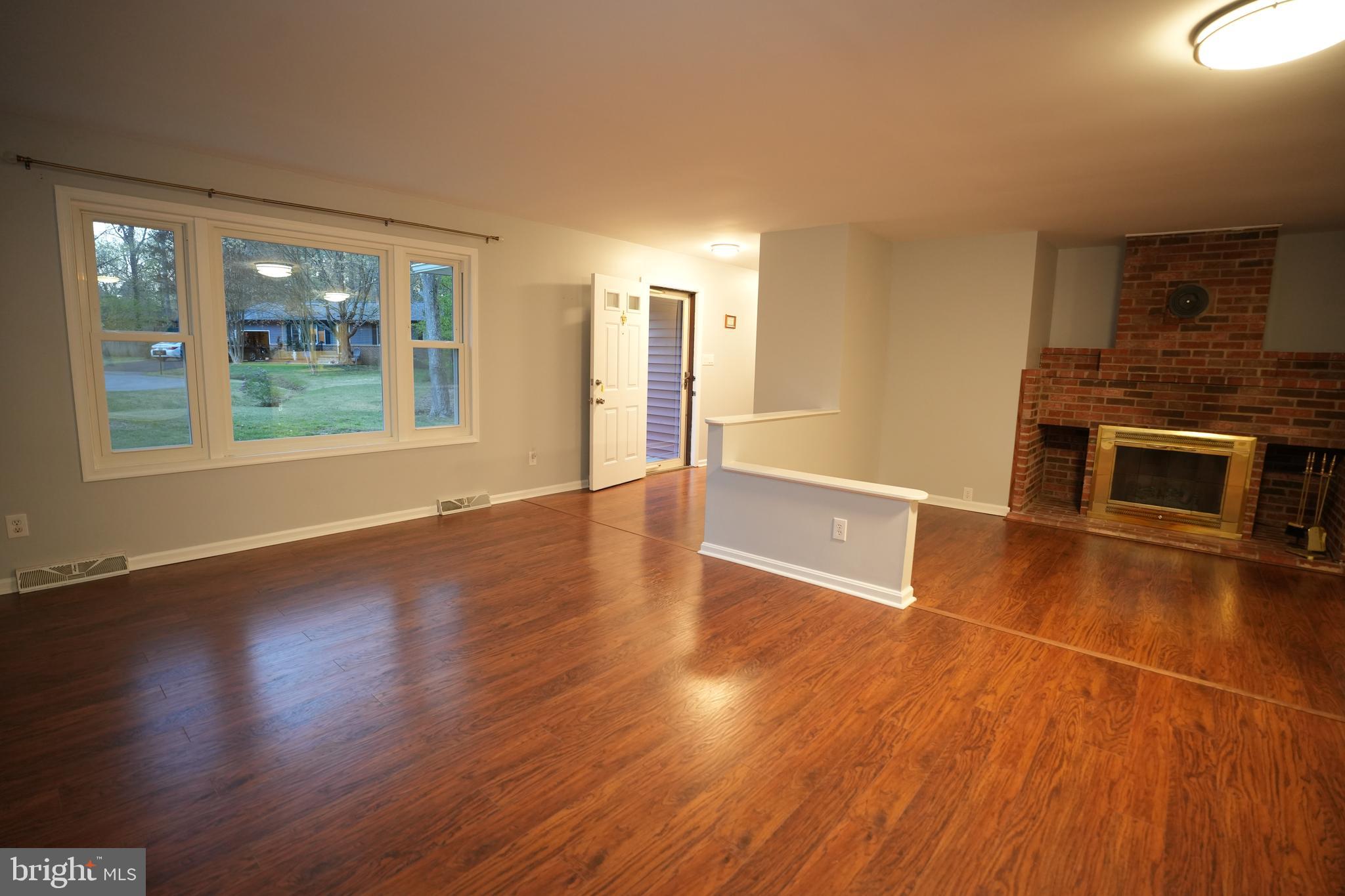 CEDAR COVE - Residential