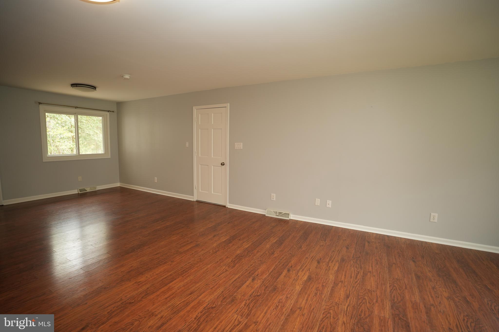 CEDAR COVE - Residential