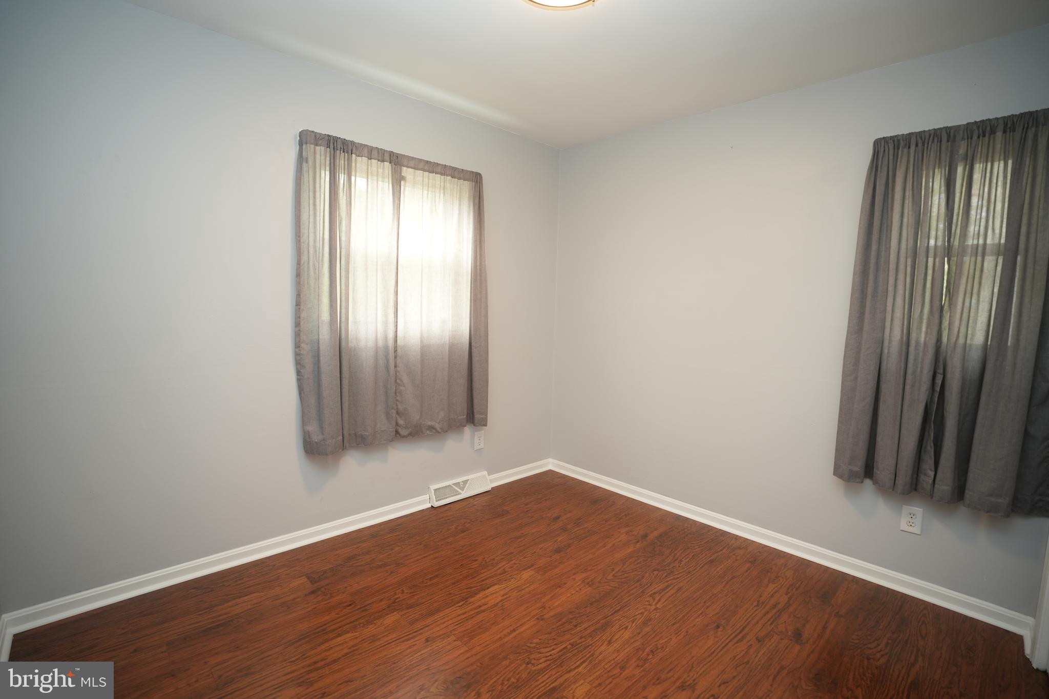 CEDAR COVE - Residential