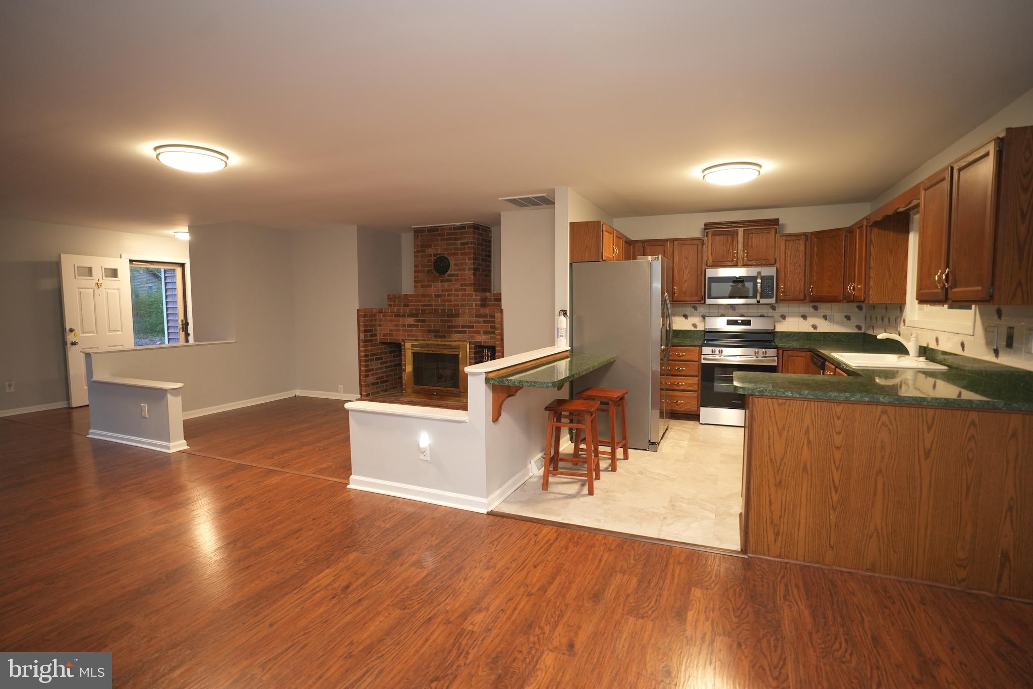 CEDAR COVE - Residential