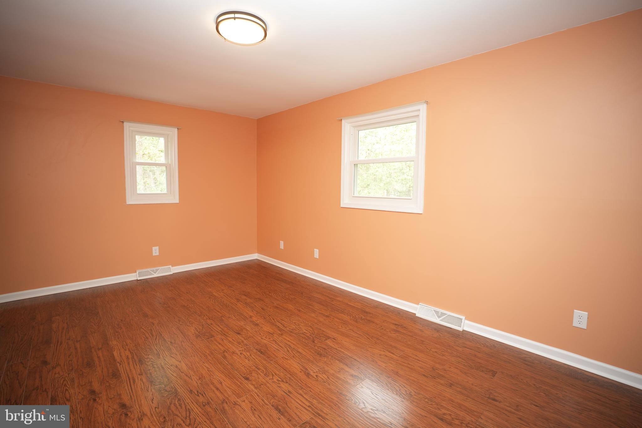 CEDAR COVE - Residential