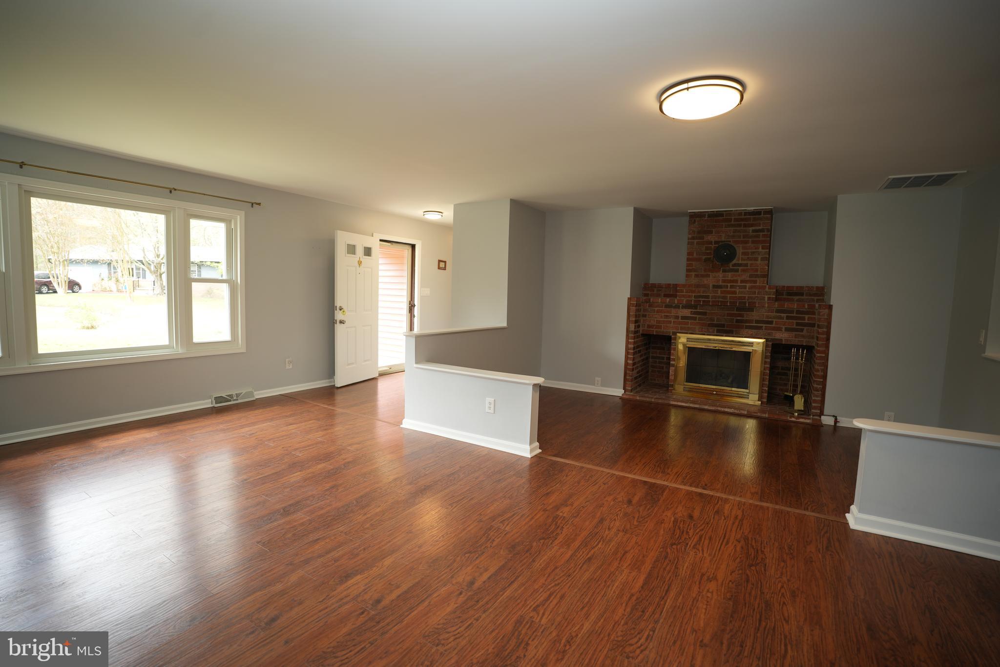 CEDAR COVE - Residential