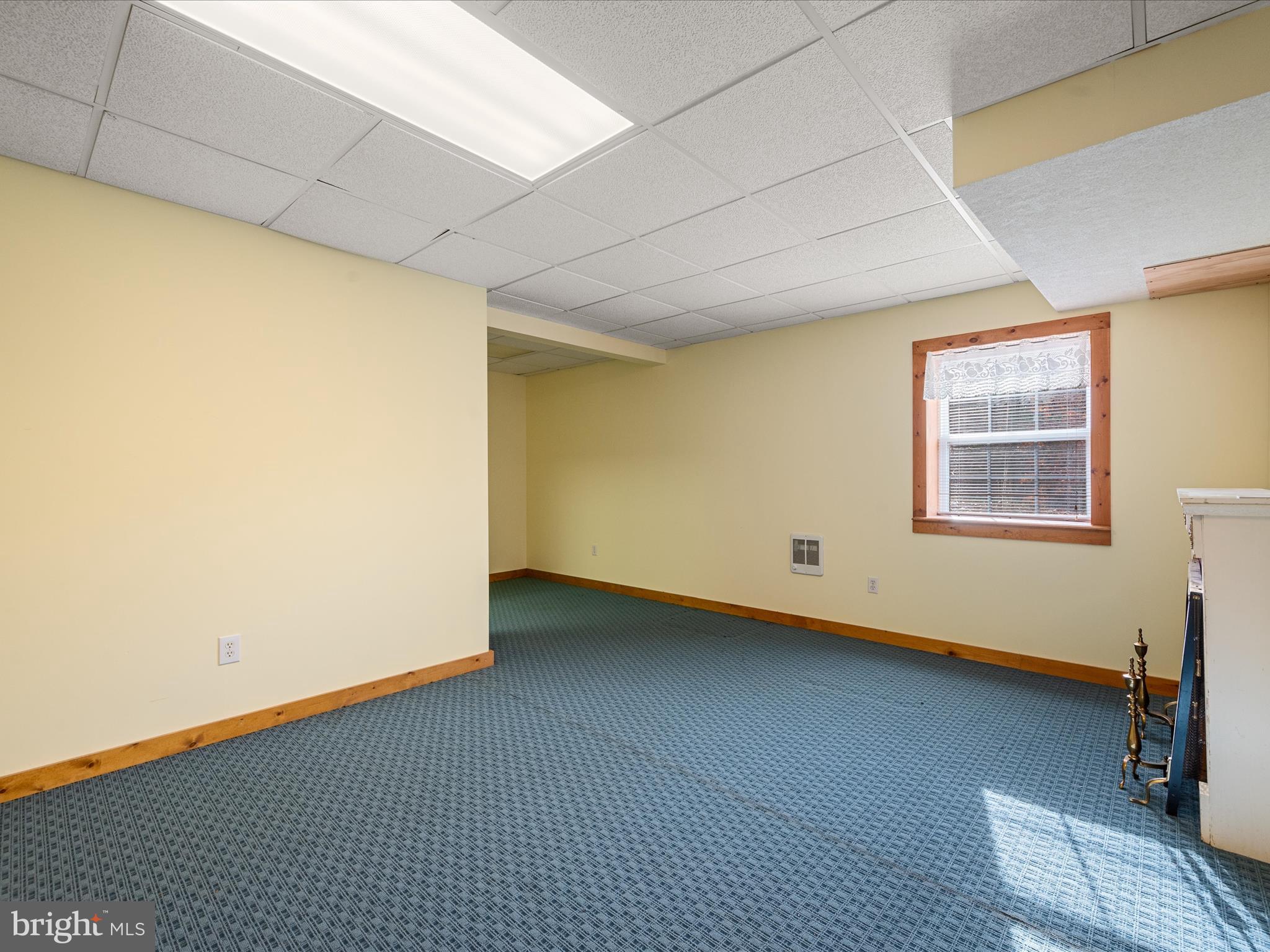 TALL PINES - Residential