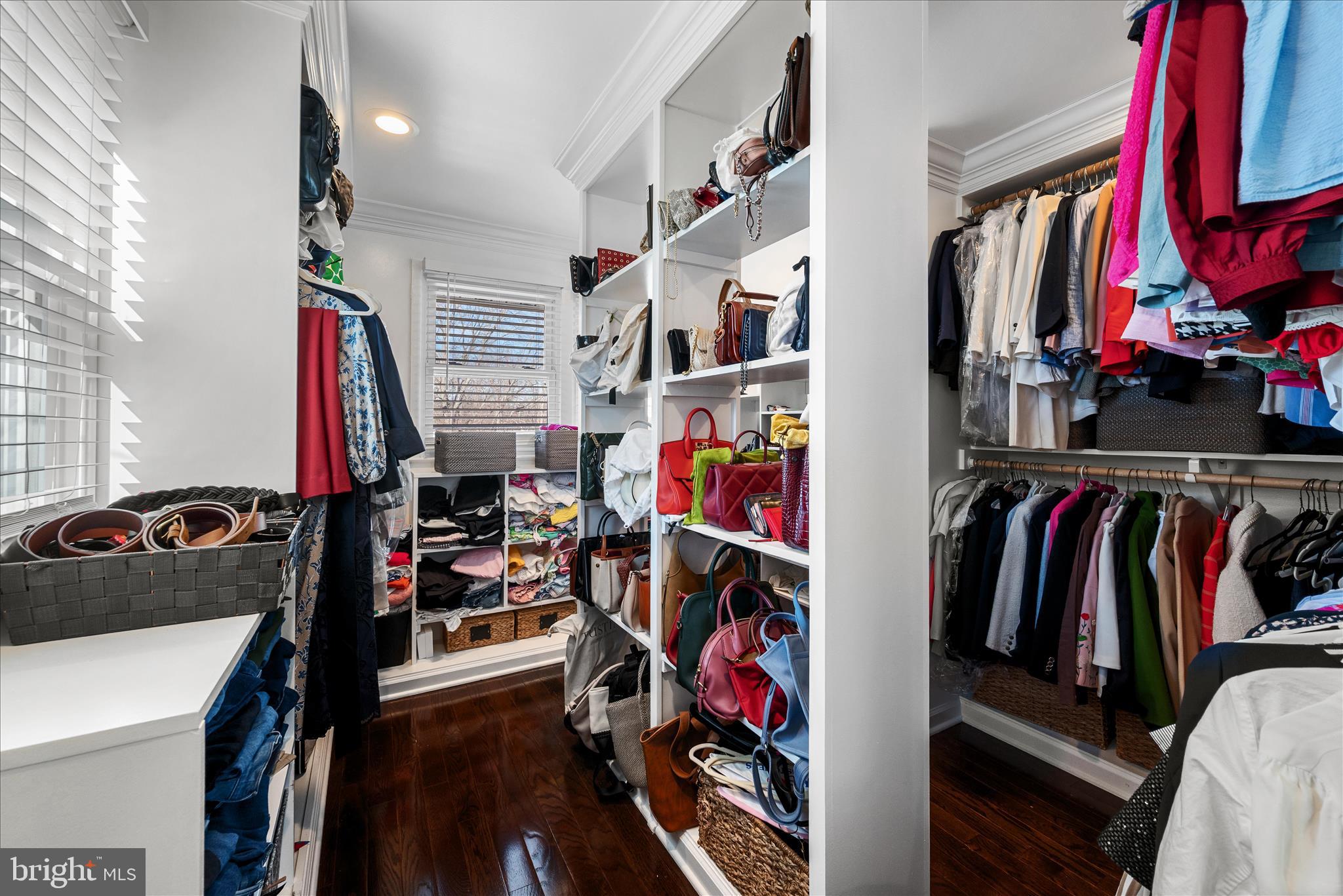 RAVENSWORTH - Residential